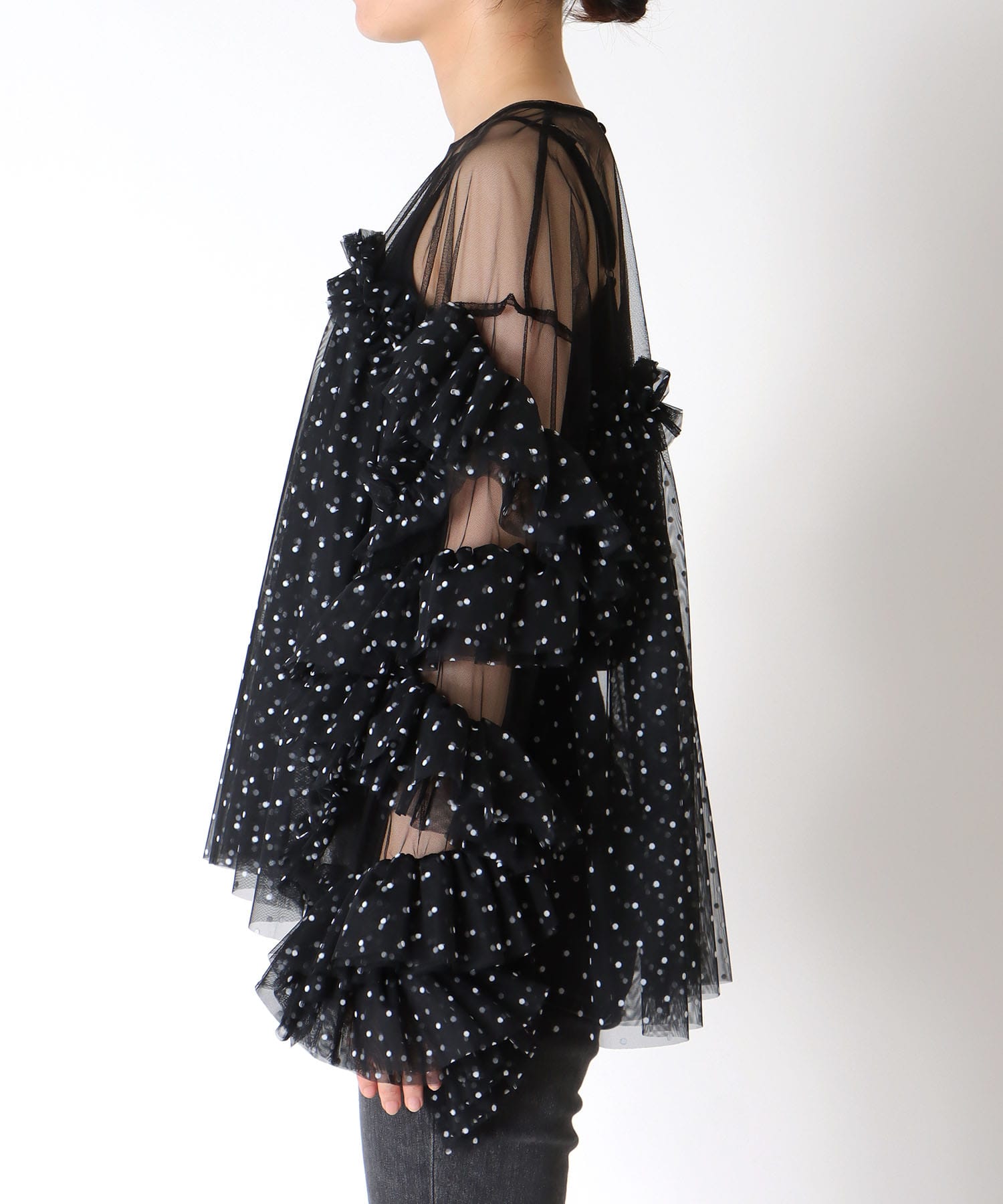 デコレーティブチュールフリルトップス