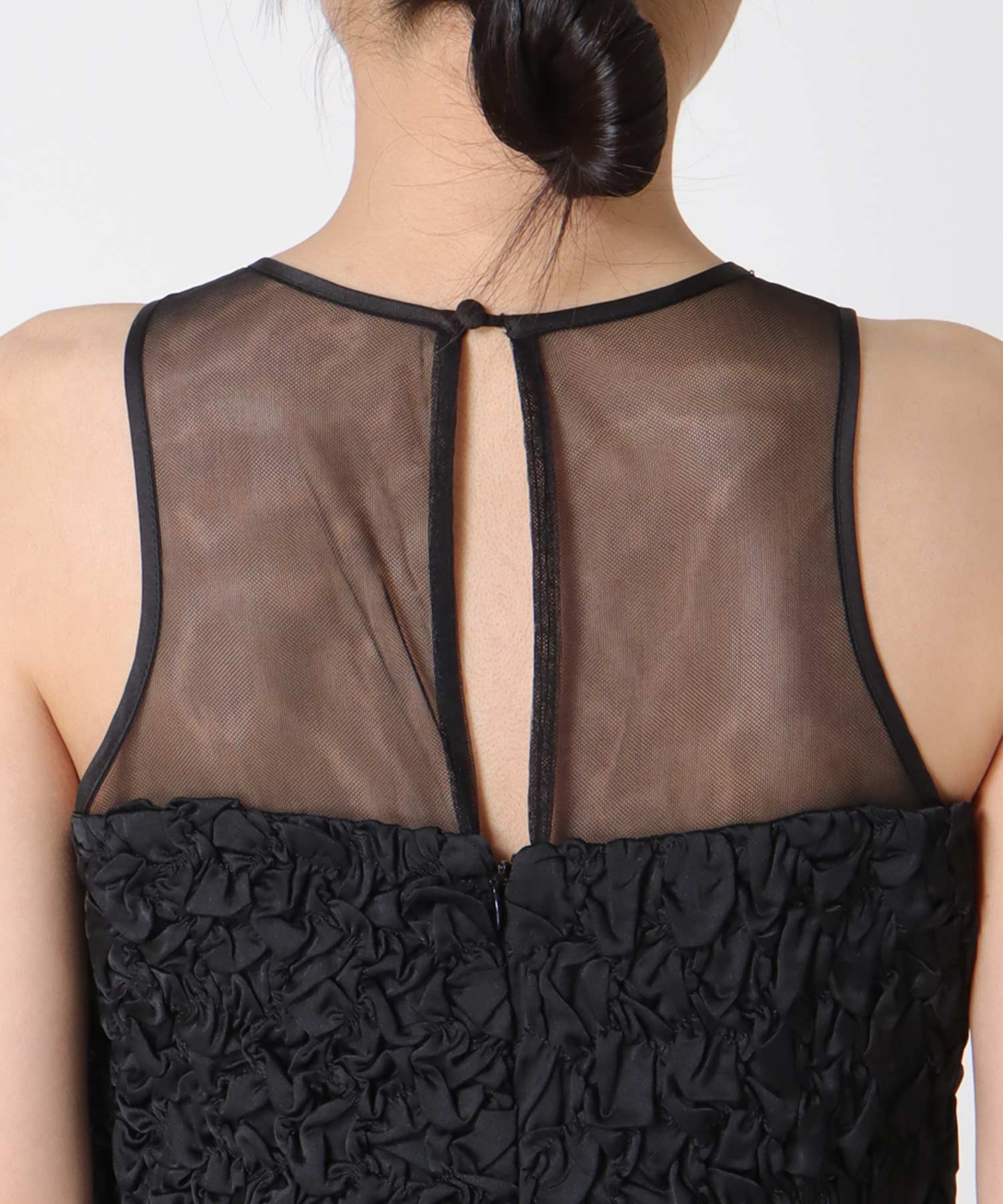 スモッキングパターンドレス