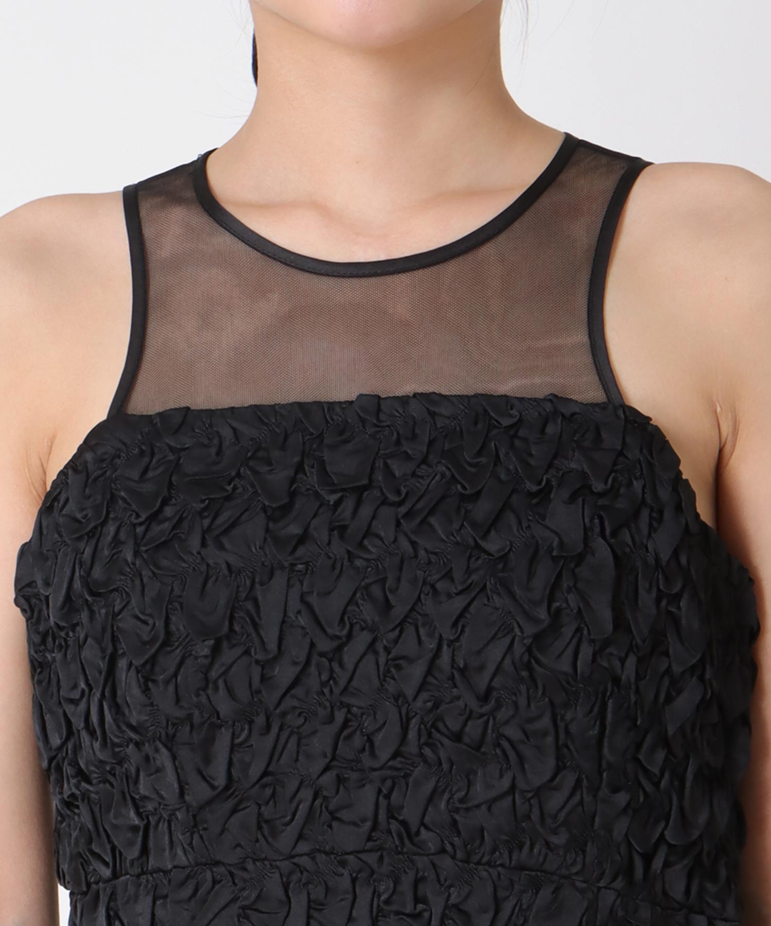 スモッキングパターンドレス