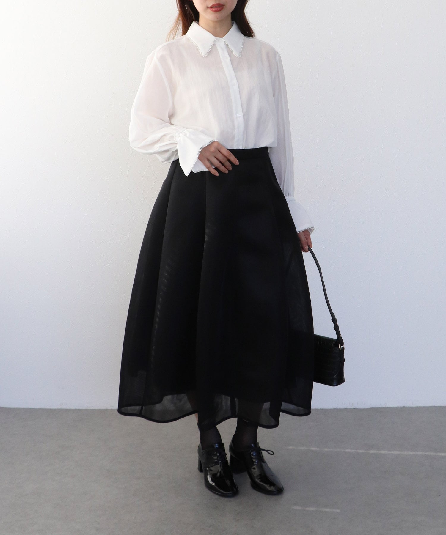 パールトリムシアーシャツブラウス