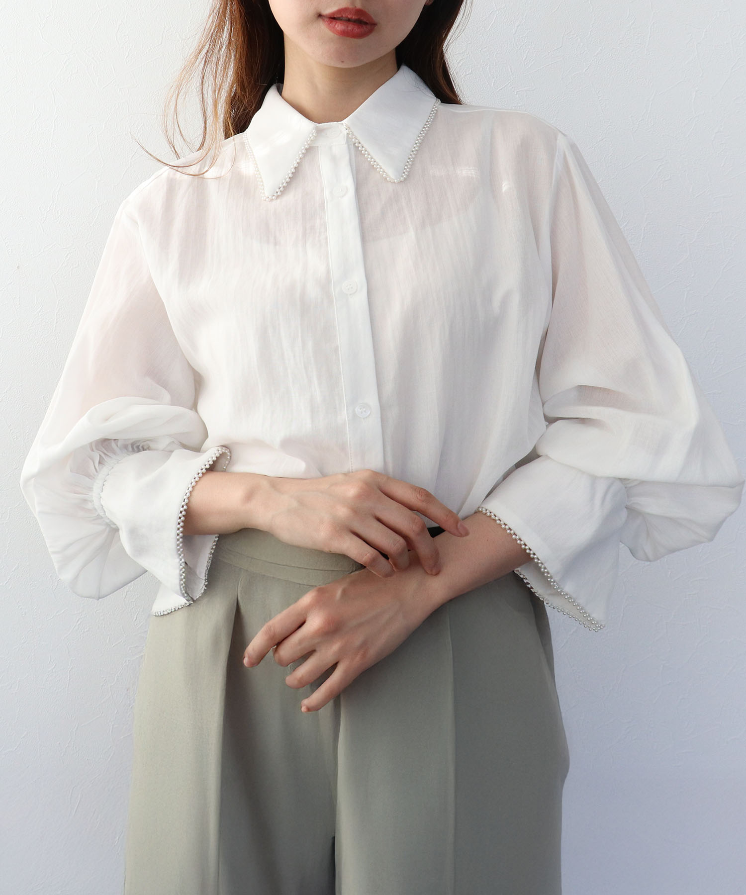 パールトリムシアーシャツブラウス