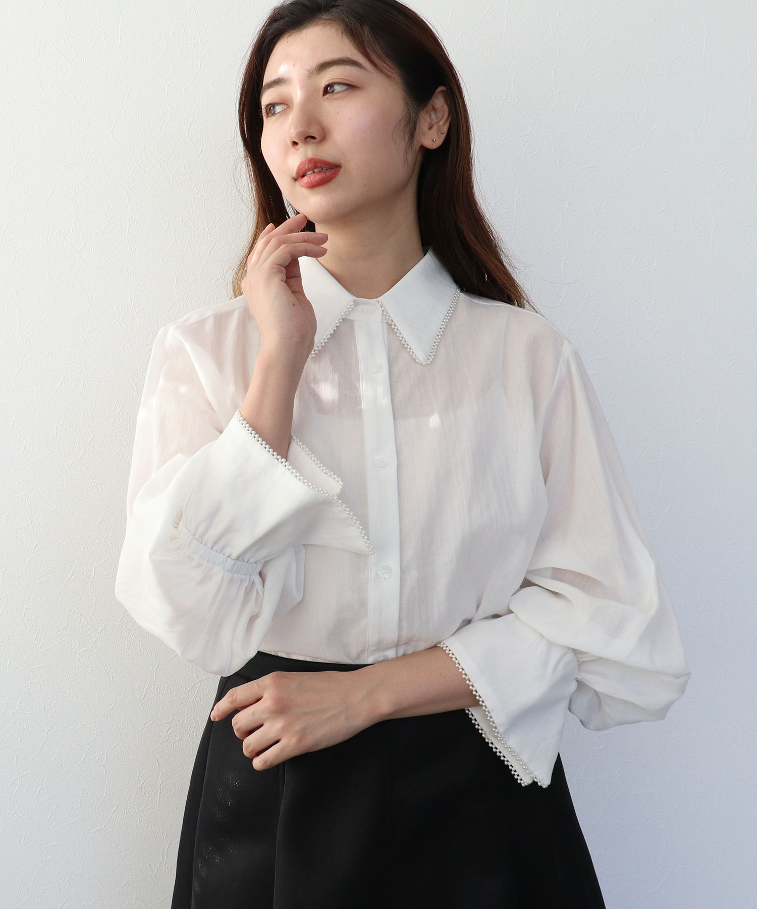 パールトリムシアーシャツブラウス