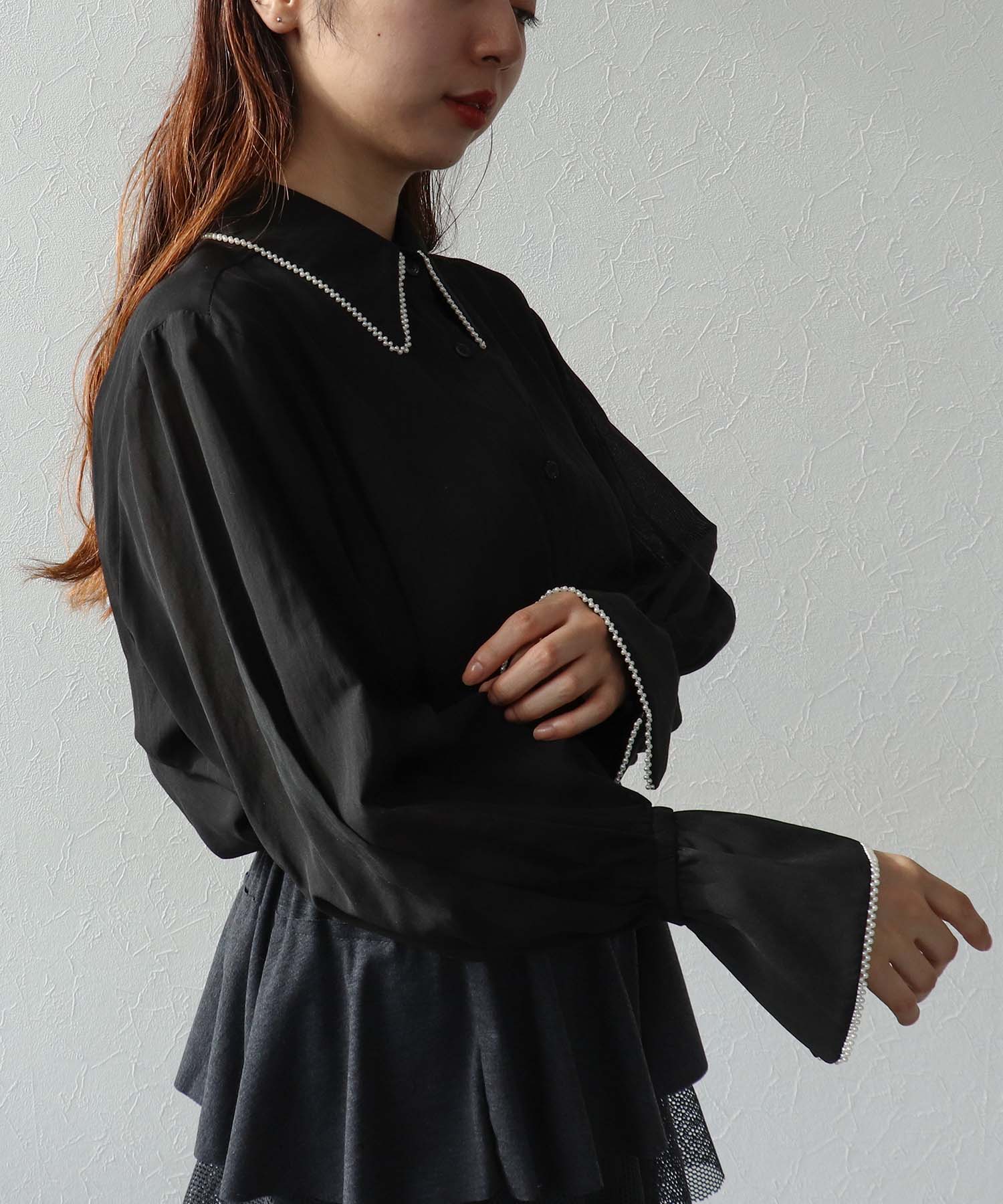 パールトリムシアーシャツブラウス