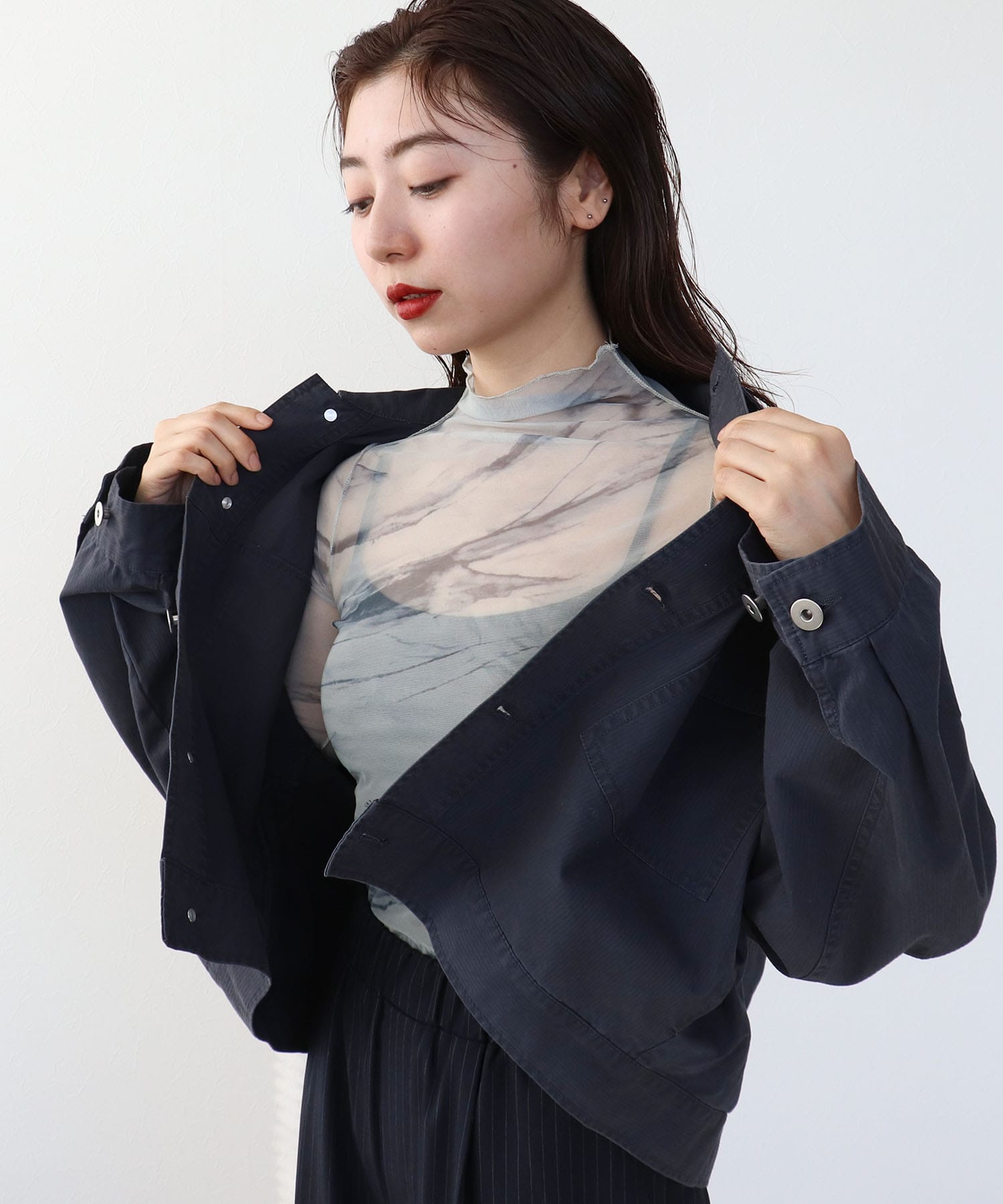 アート柄シアーインナー