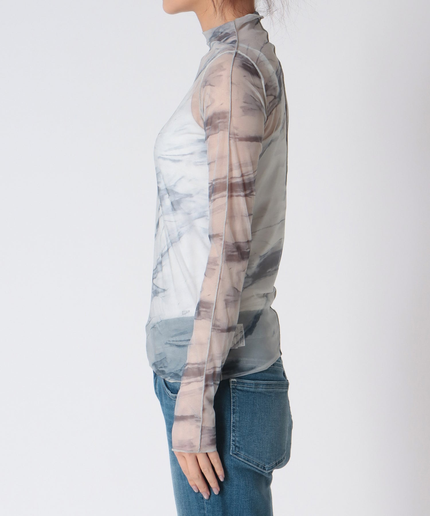 アート柄シアーインナー