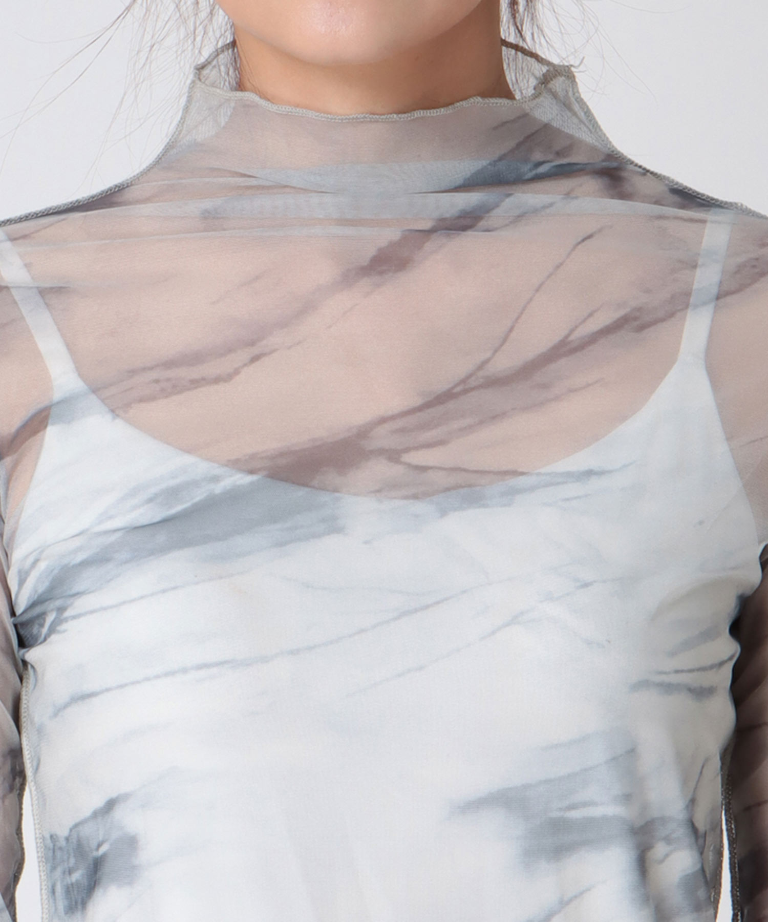 アート柄シアーインナー