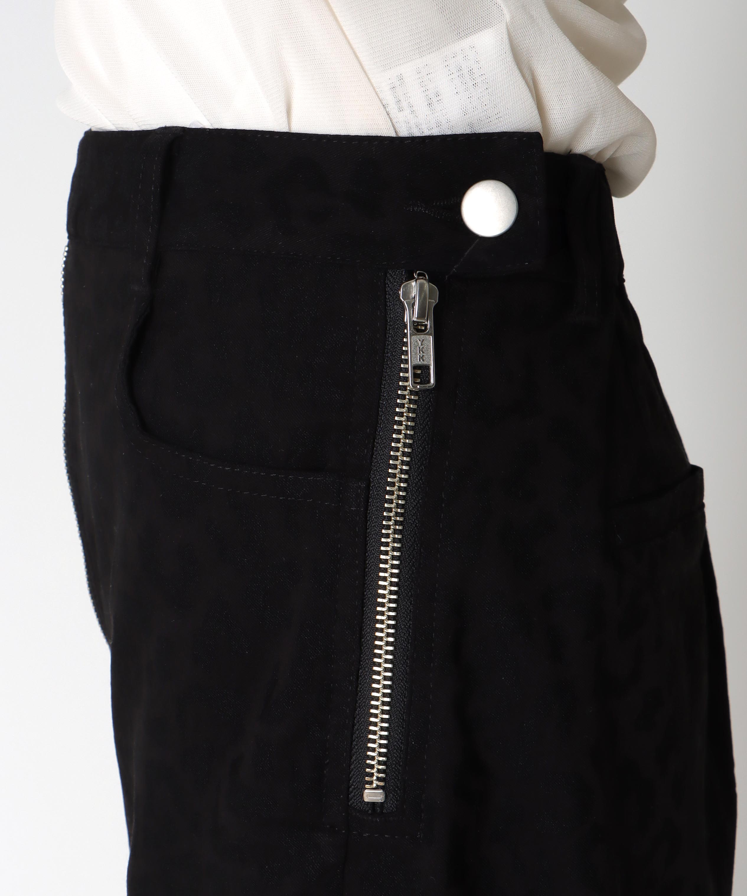 フロントジップ２WAYパンツ