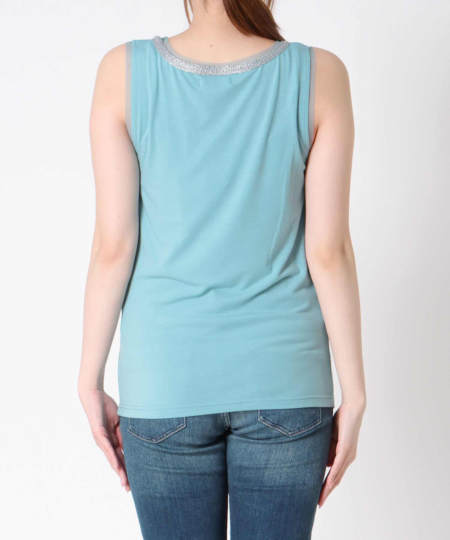 アビガイルチュールタンク