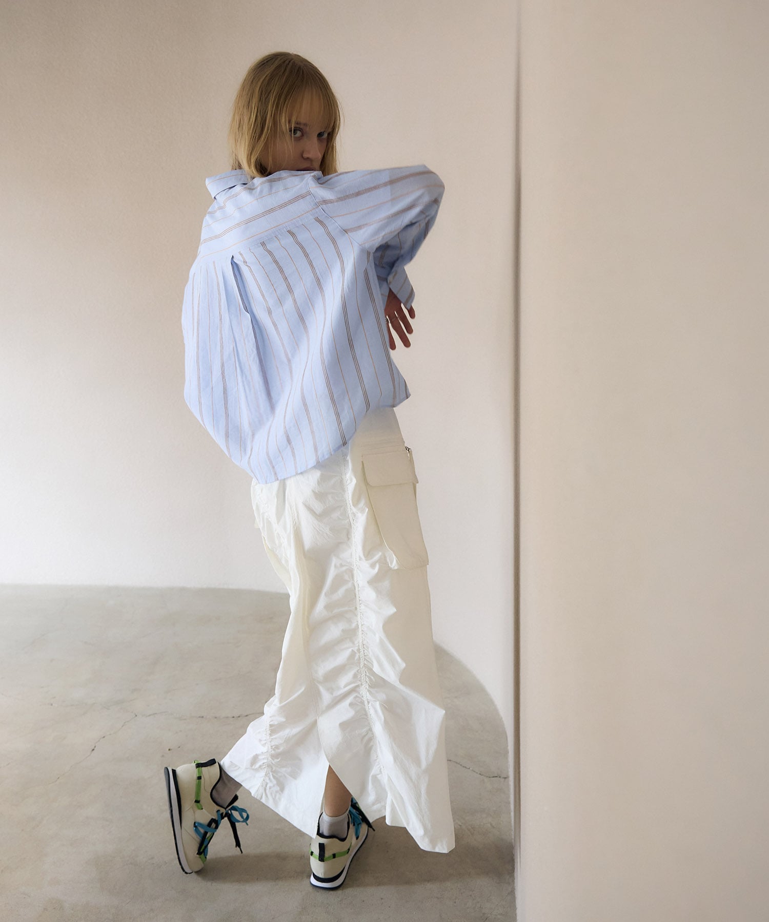 シャーリングミリタリースカート