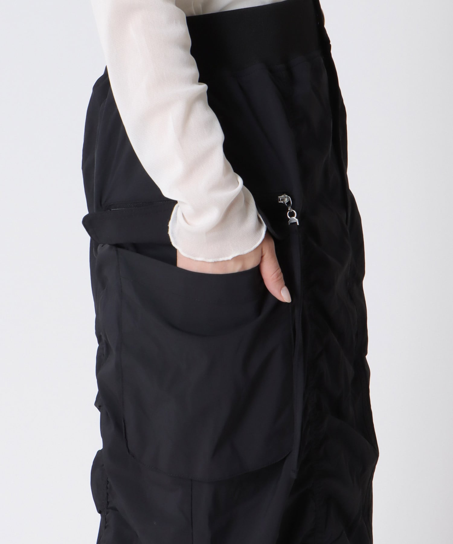 シャーリングミリタリースカート