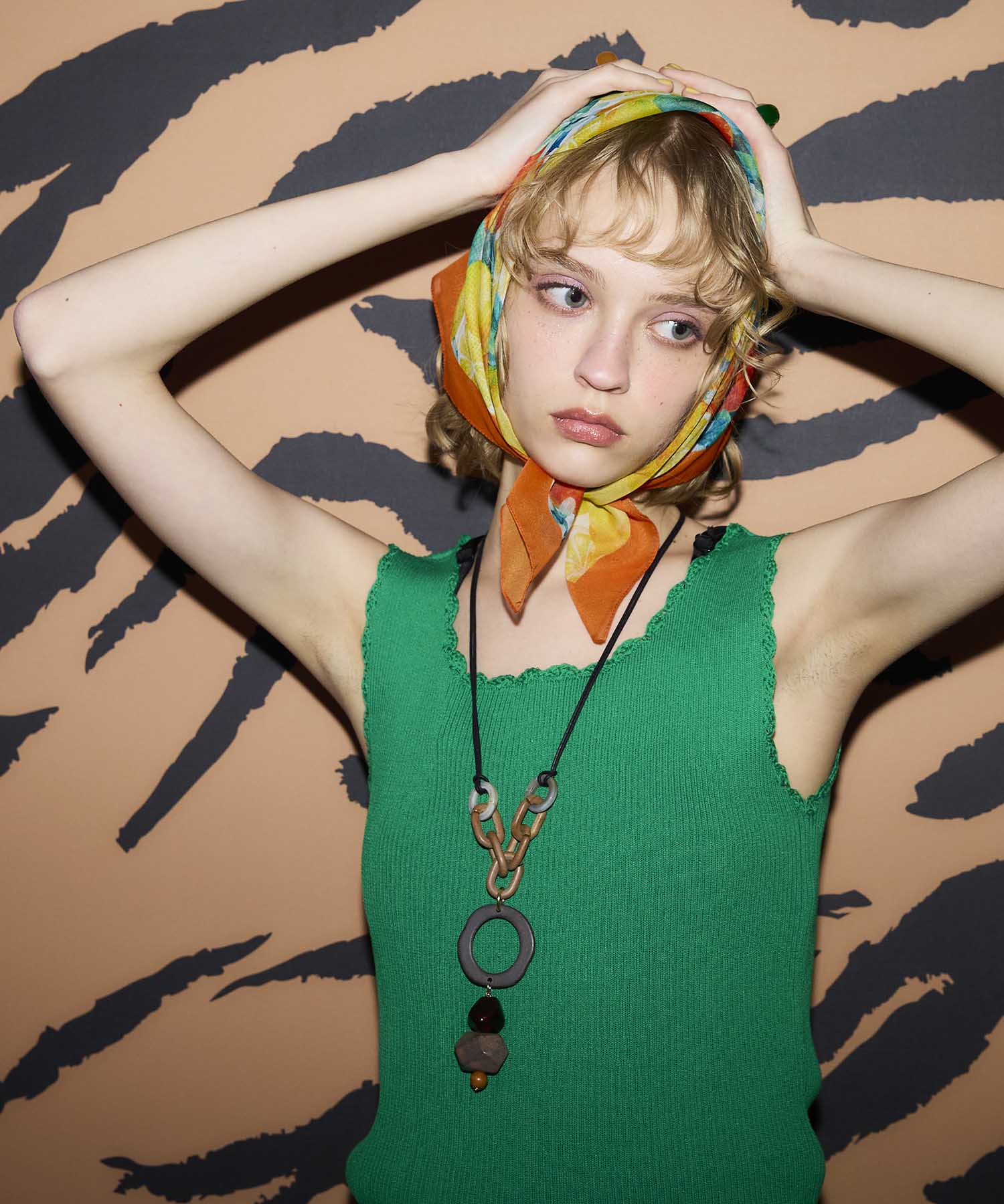 かぎ針ヘムリブタンクトップ