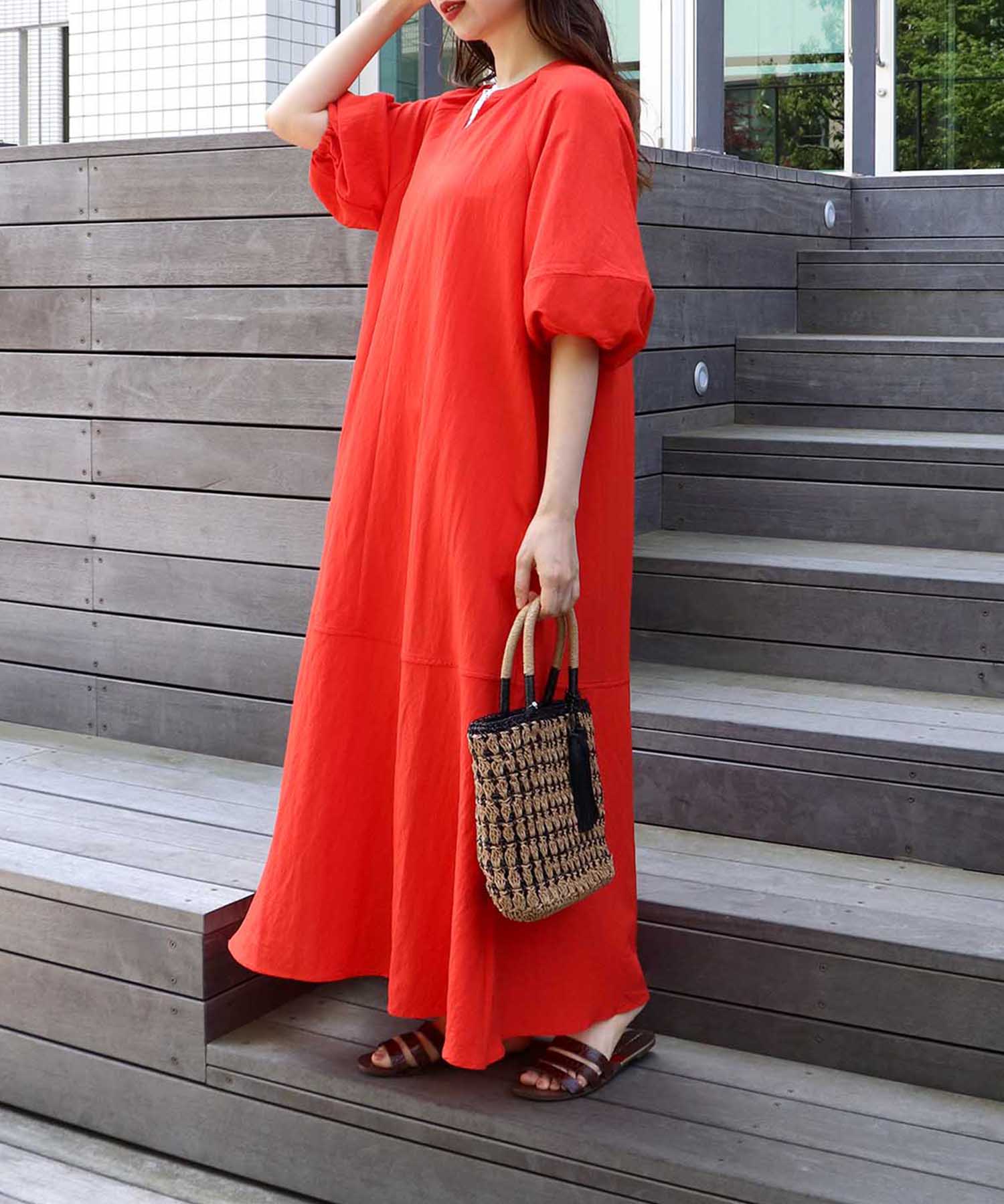 袖ボリュームワンピース