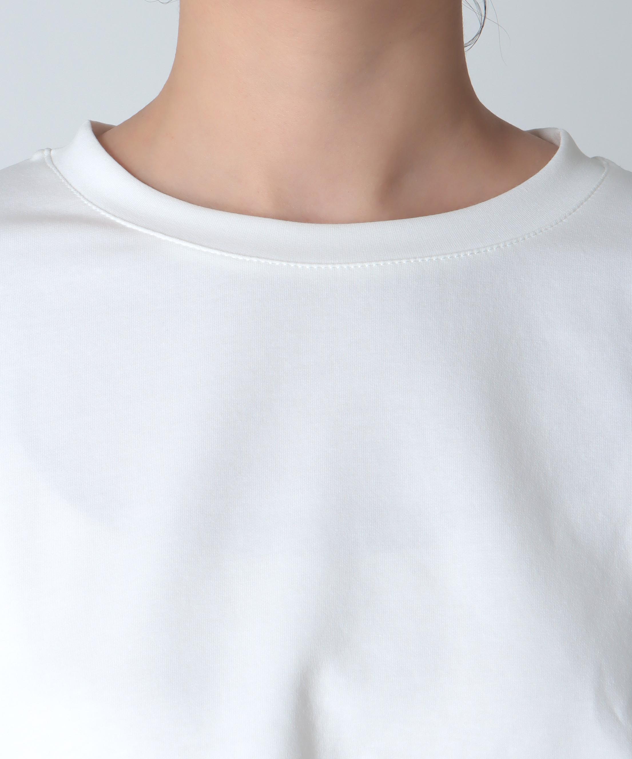 フリルデザイントップス