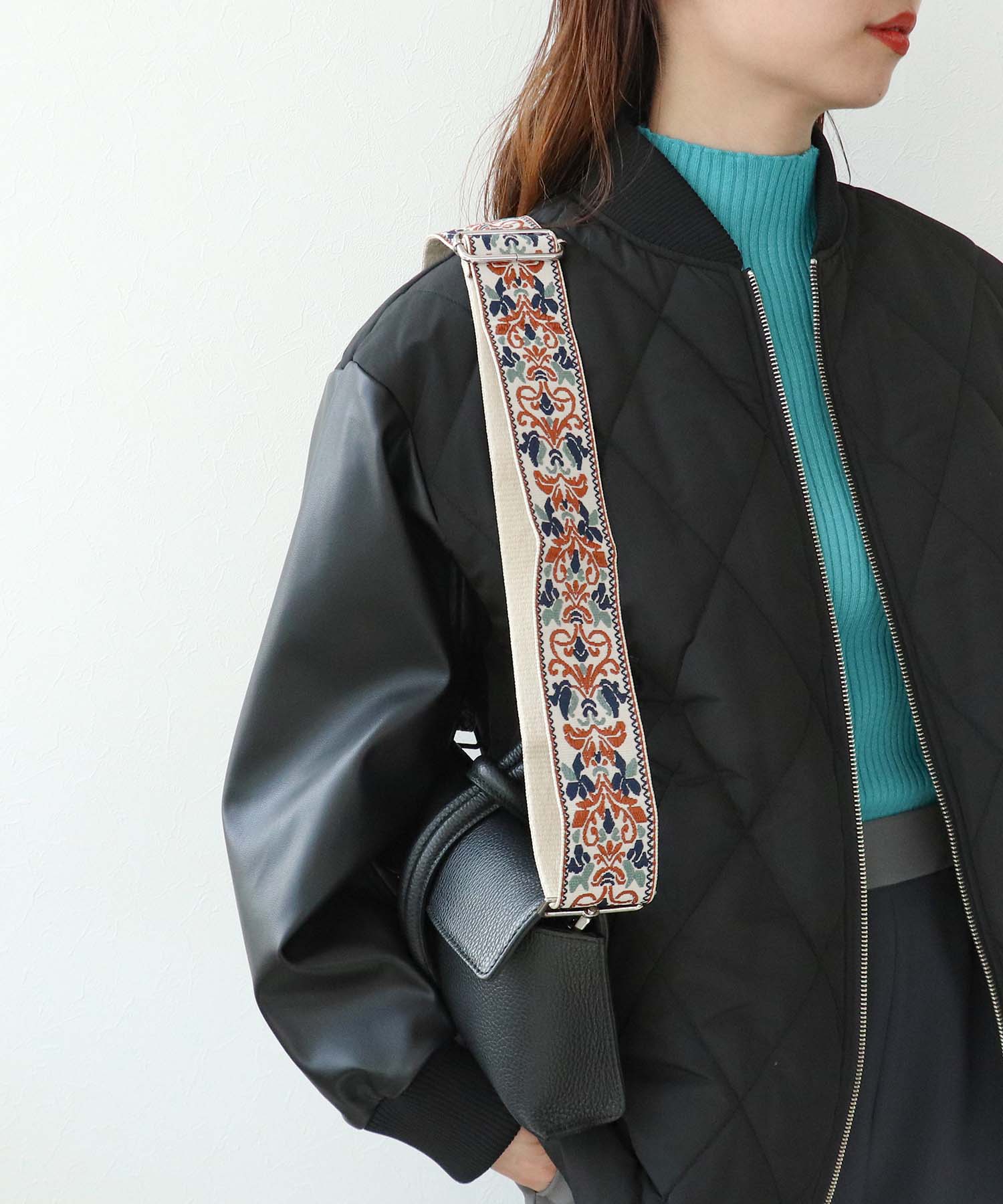 アラベスク刺繍2WAYショルダーストラップ