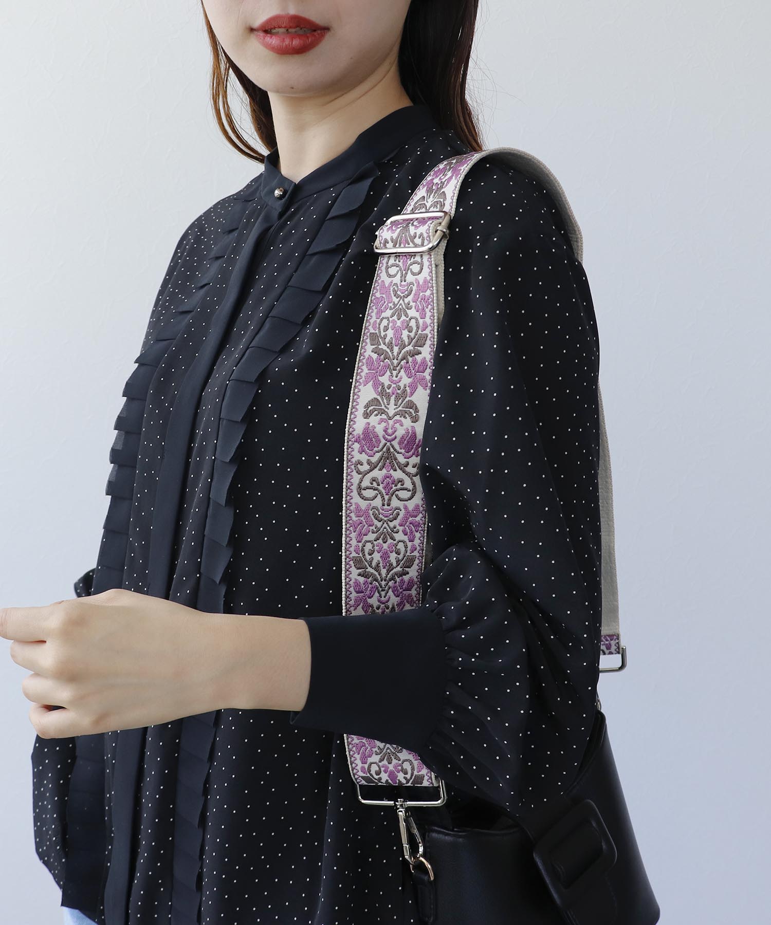 アラベスク刺繍2WAYショルダーストラップ