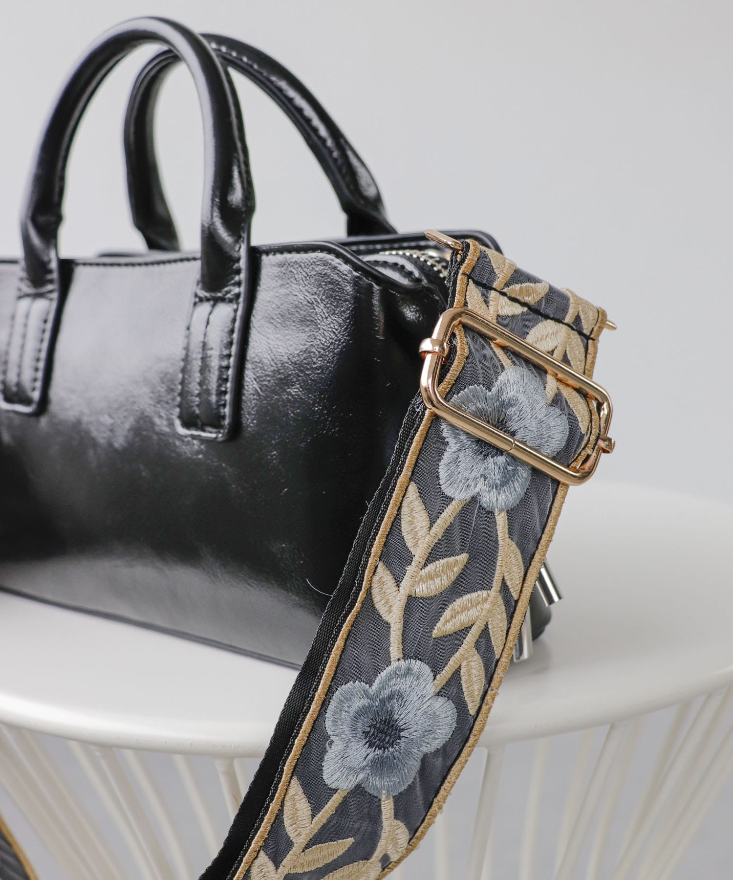 刺繍フラワー2WAYショルダーストラップ