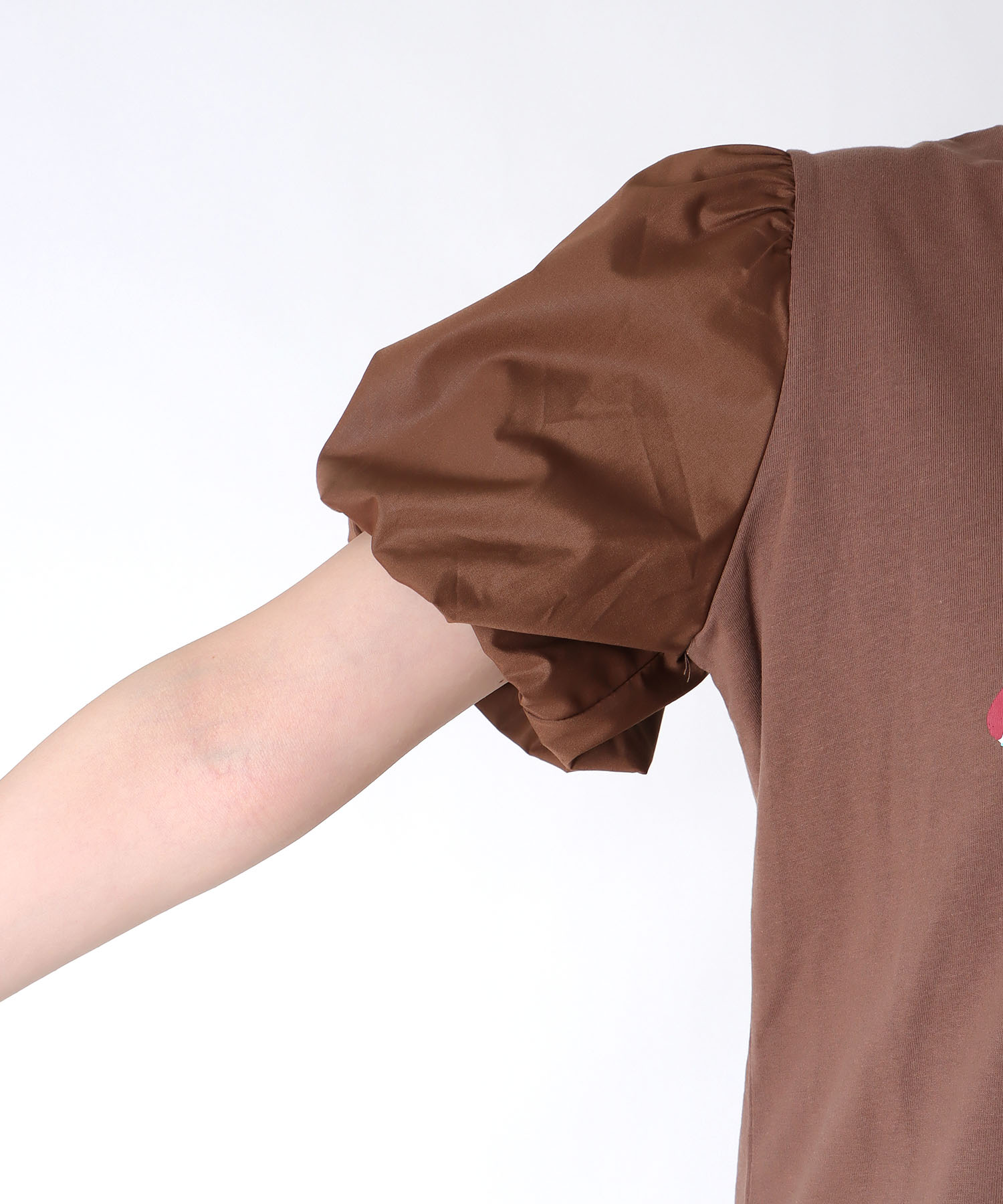 バルーンスリーブカットTシャツ