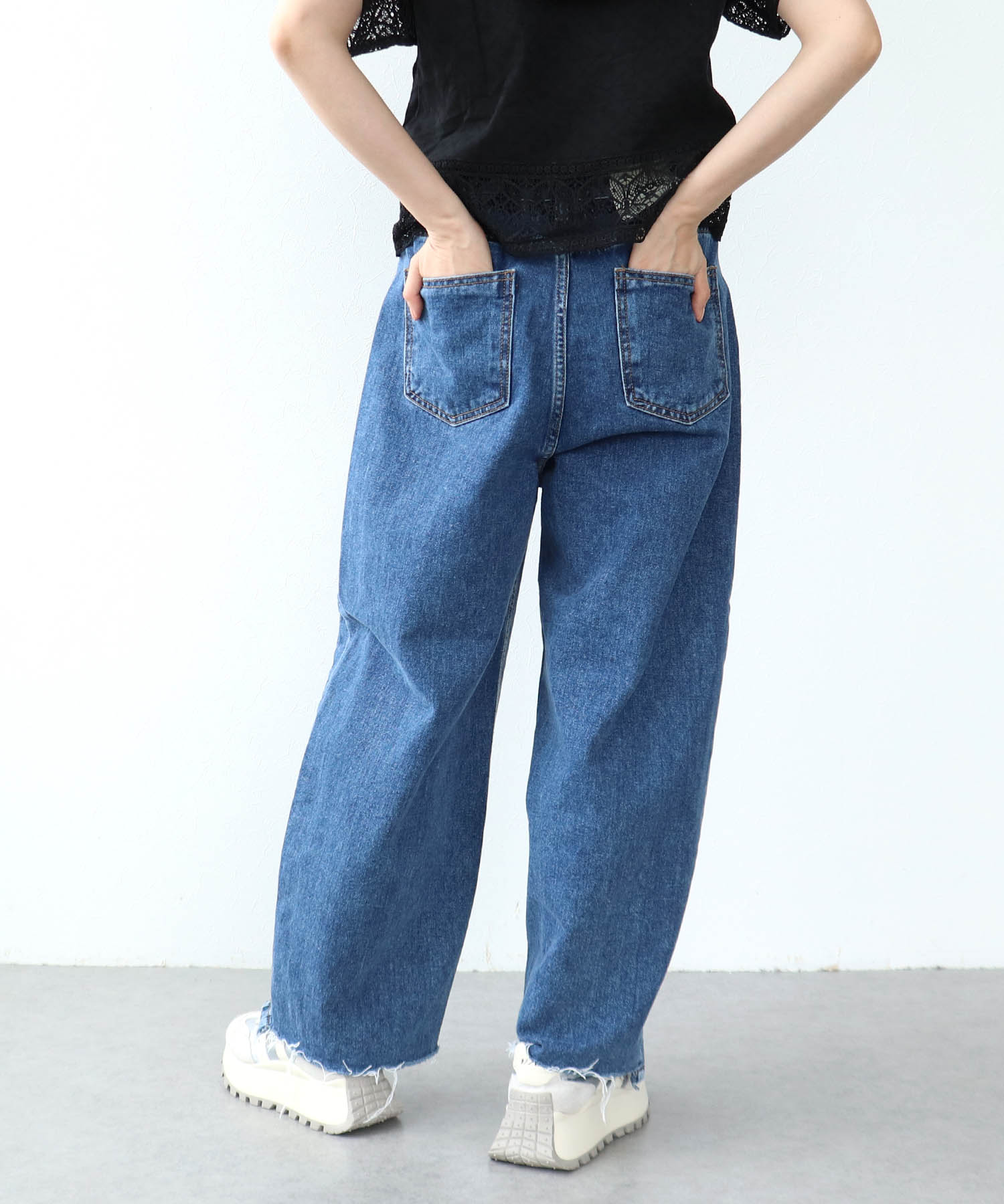 アシメカットオフデニムパンツ