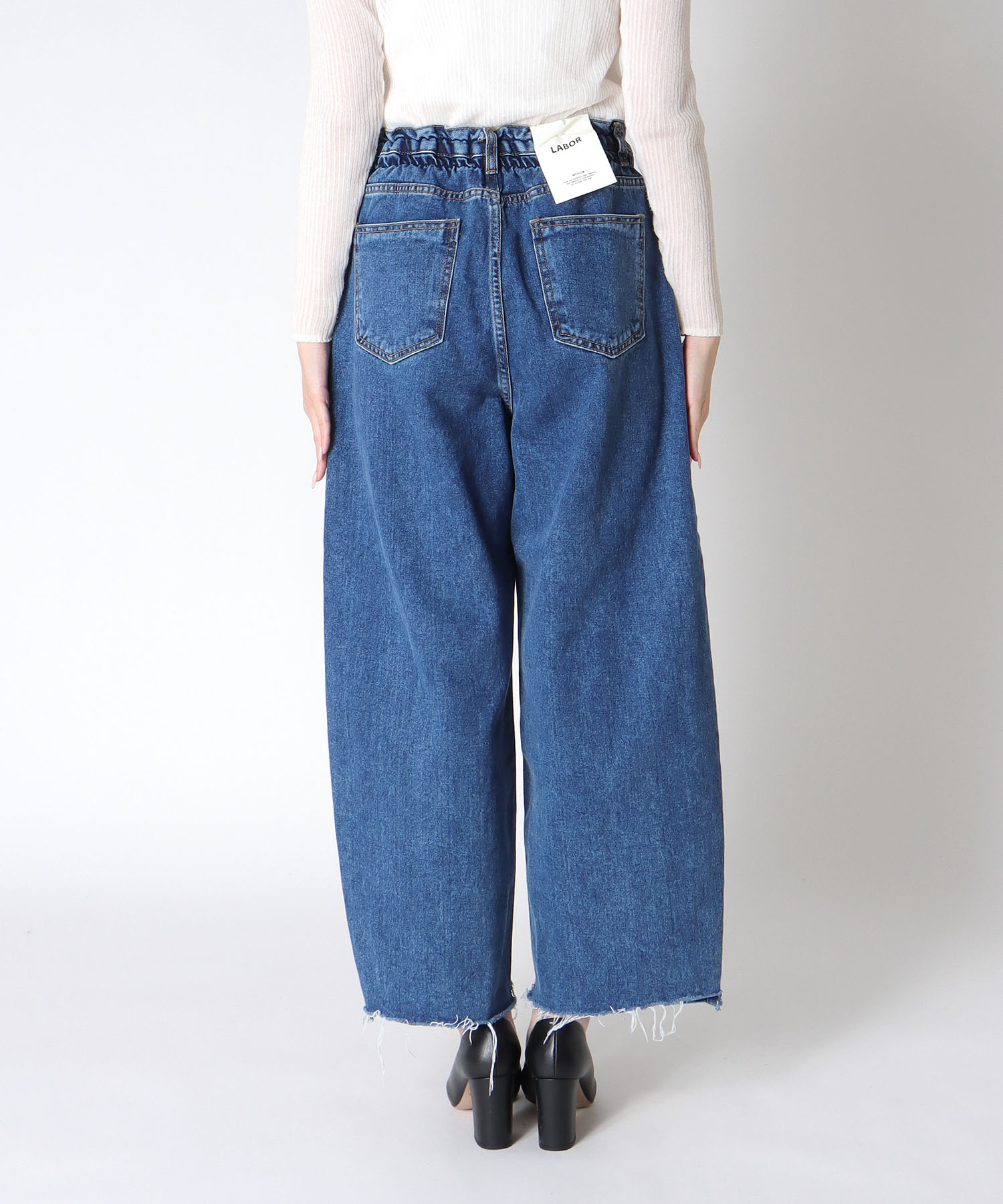 アシメカットオフデニムパンツ