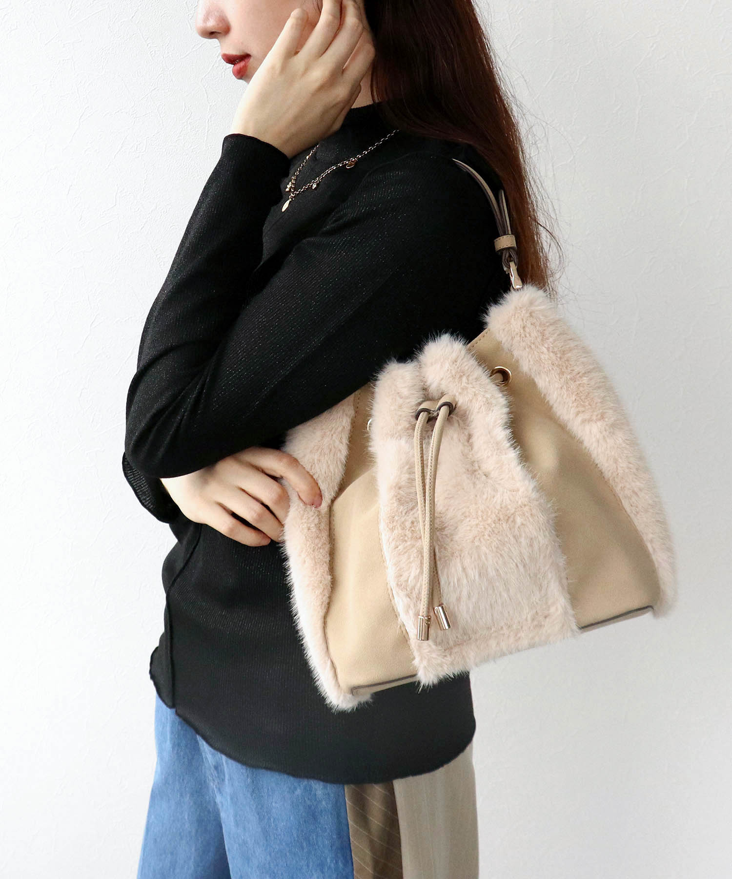 【WEB限定先行予約】ファー×ＰＵ2Way巾着ショルダーバッグ