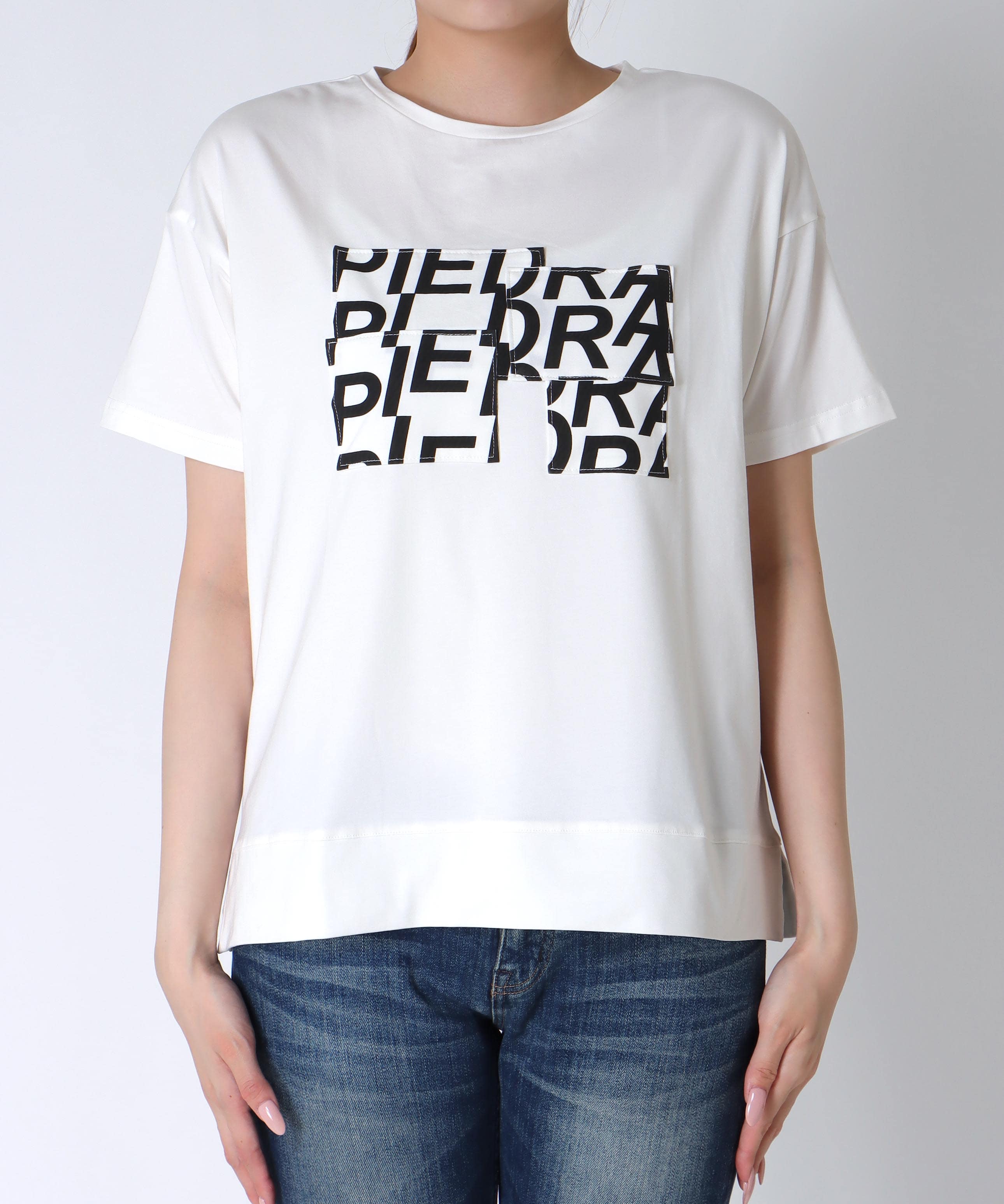 レイヤーロゴＴシャツ