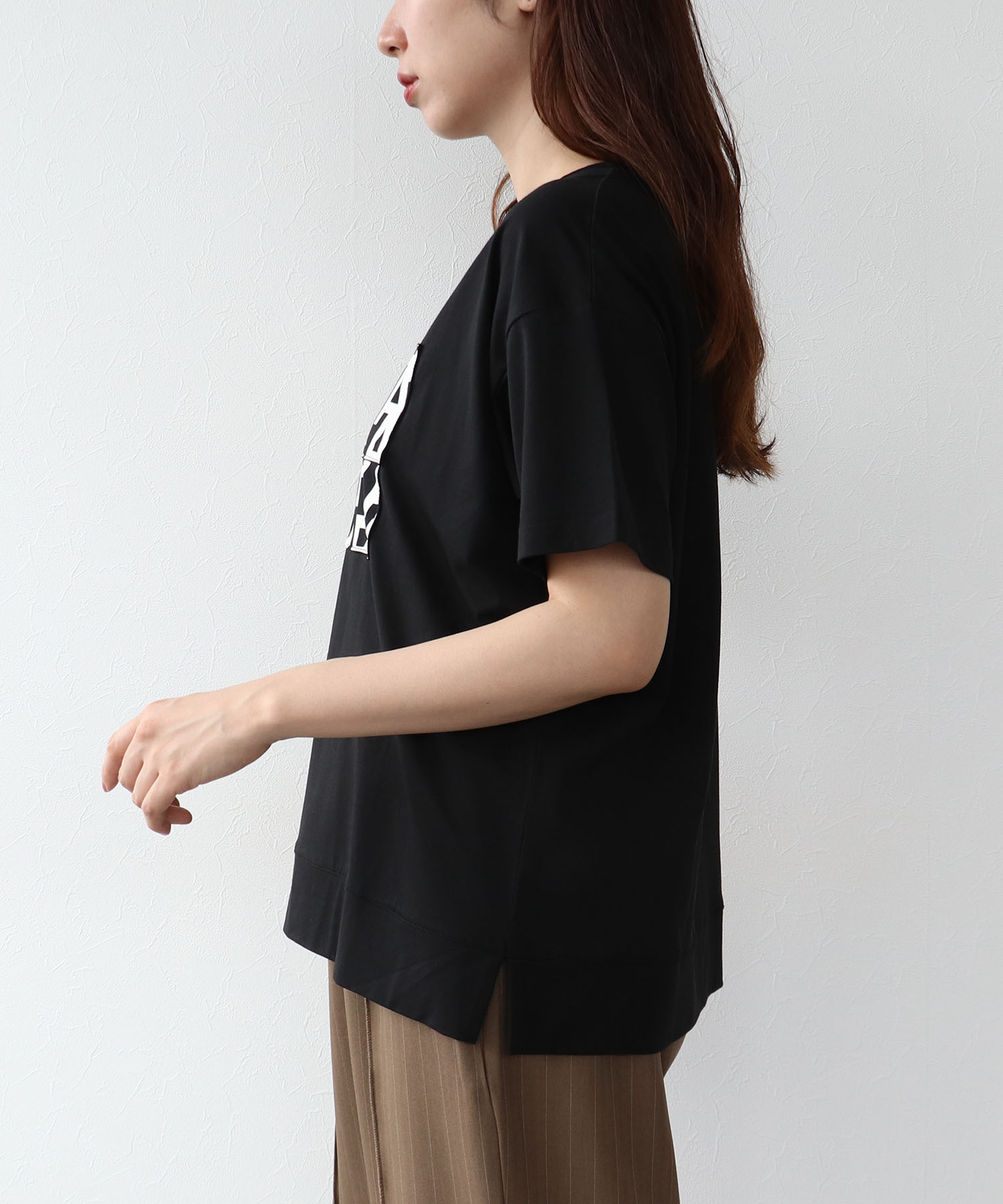 レイヤーロゴＴシャツ
