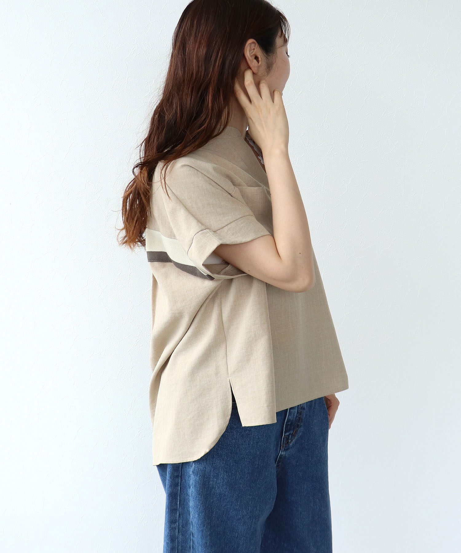 麻調ヘンリーBACKテープブラウス