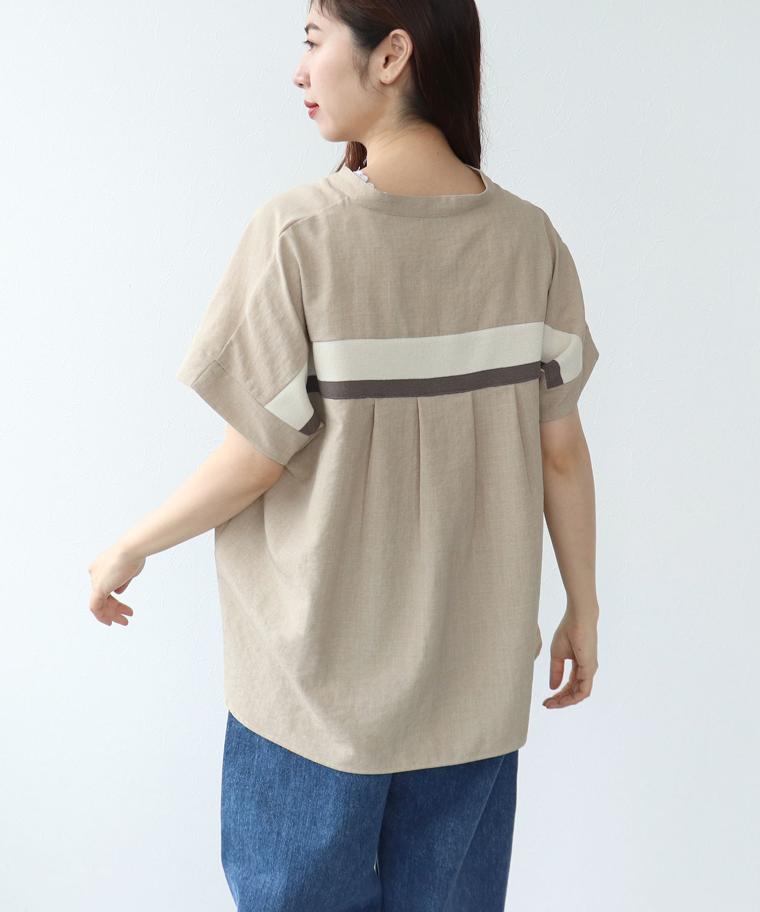 麻調ヘンリーBACKテープブラウス