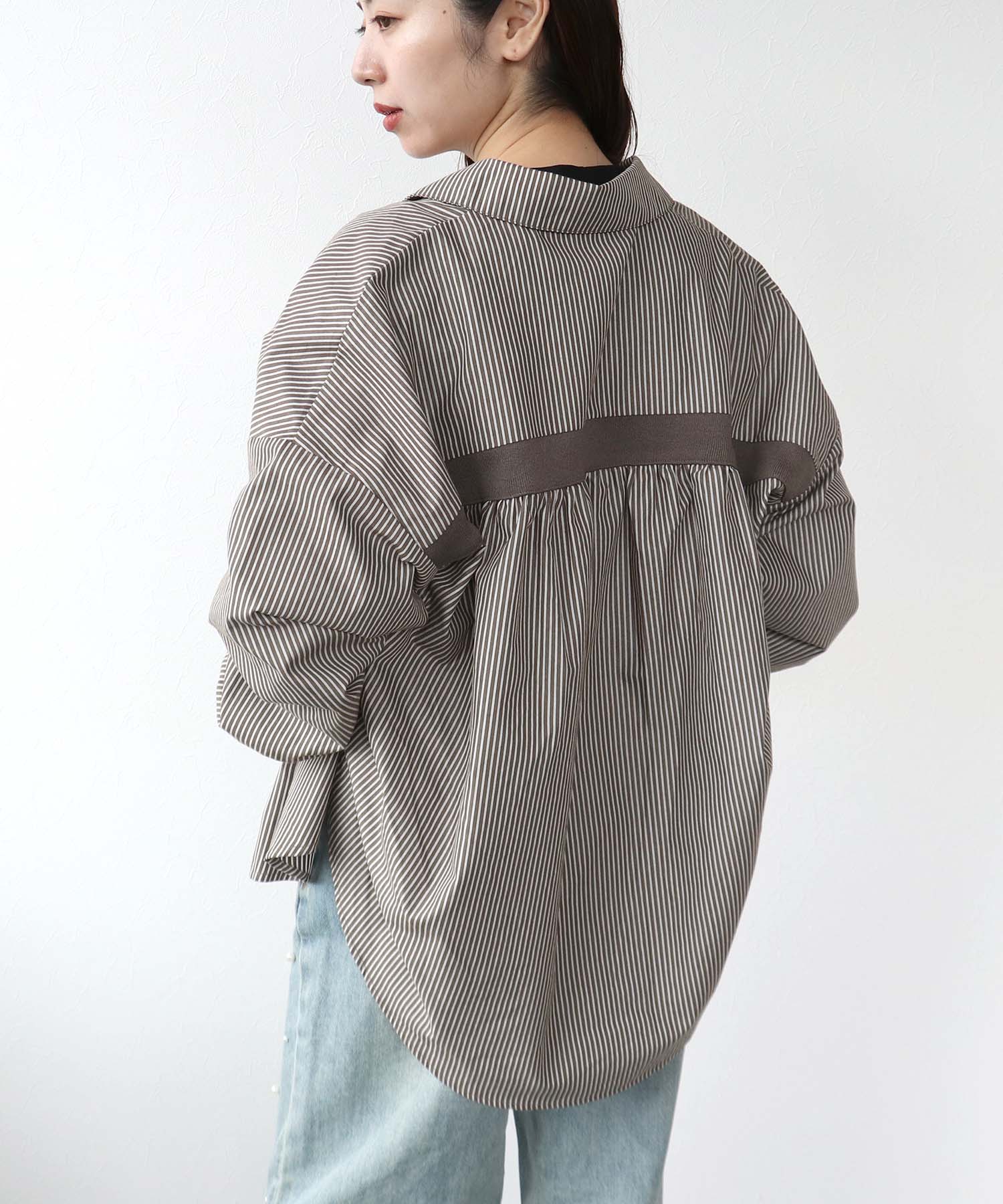 Backヨークテープシャツ