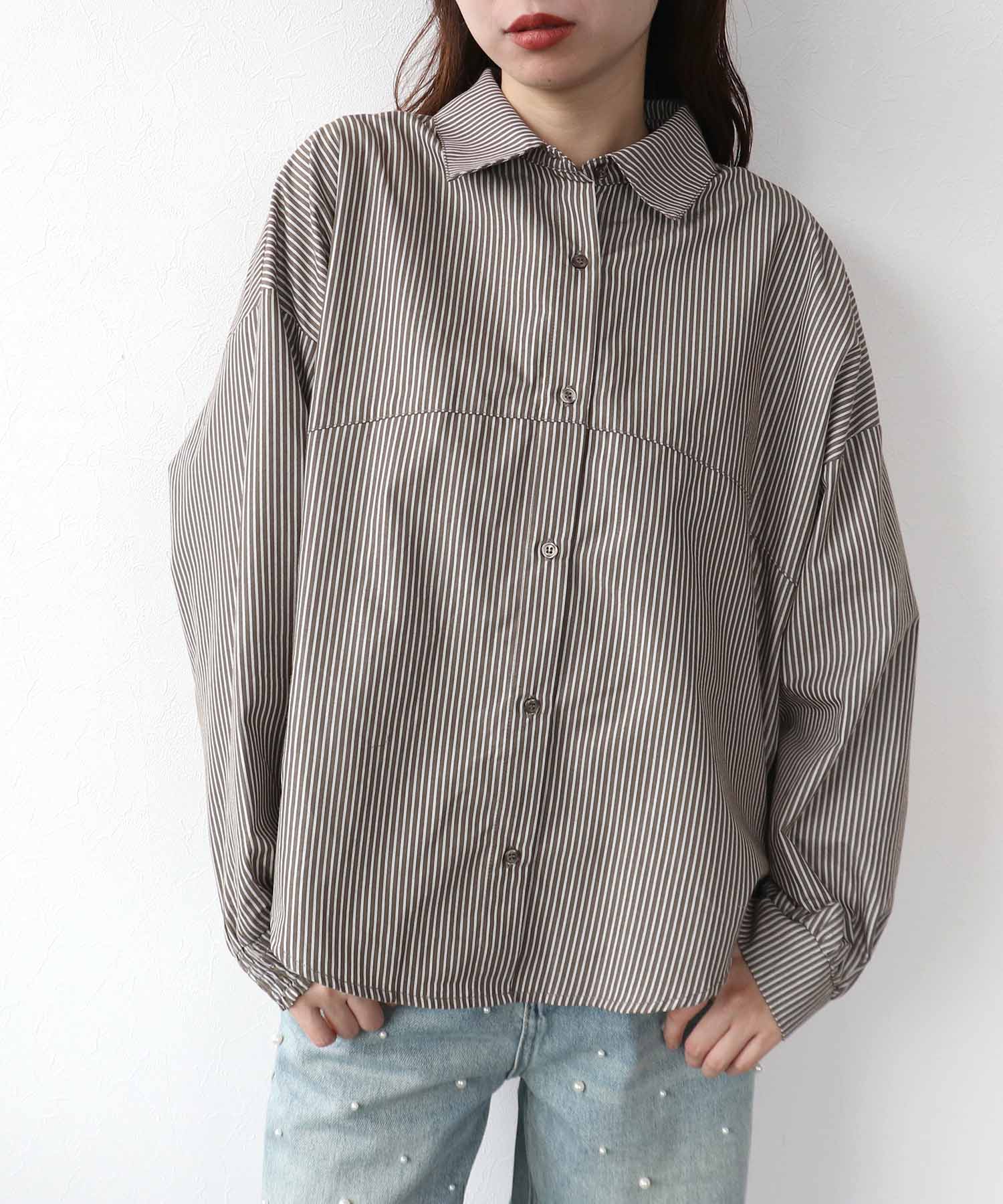 Backヨークテープシャツ