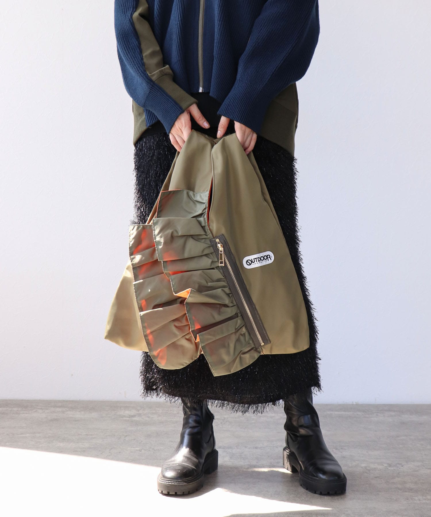 【RISLEY×OUTDOOER PRODUCTS】ティアードフリルバッグ