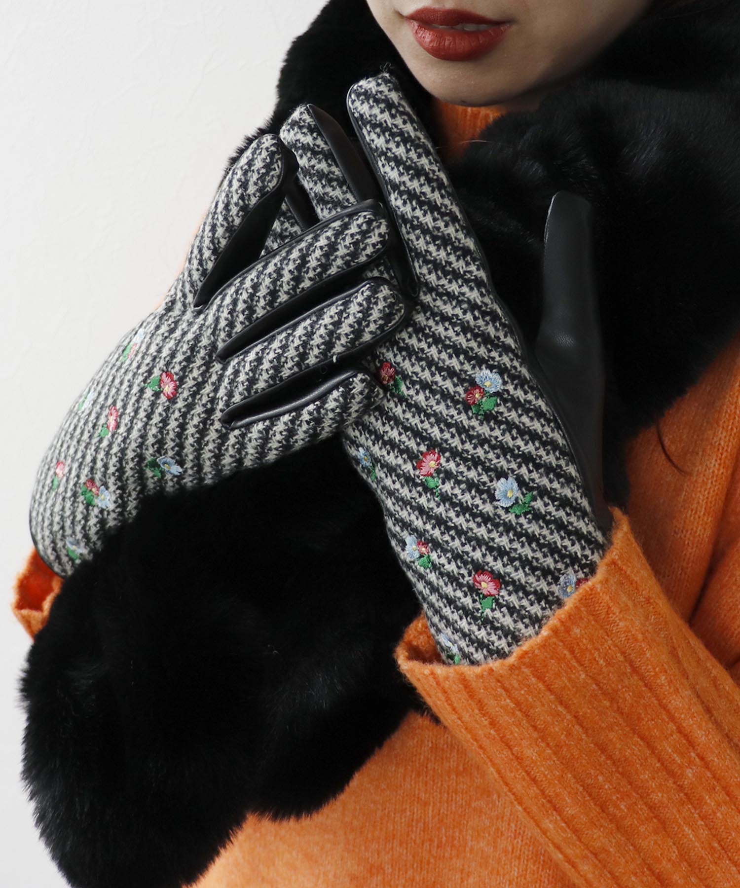 【WEB限定先行予約】Casselini/フラワー刺繍グローブ