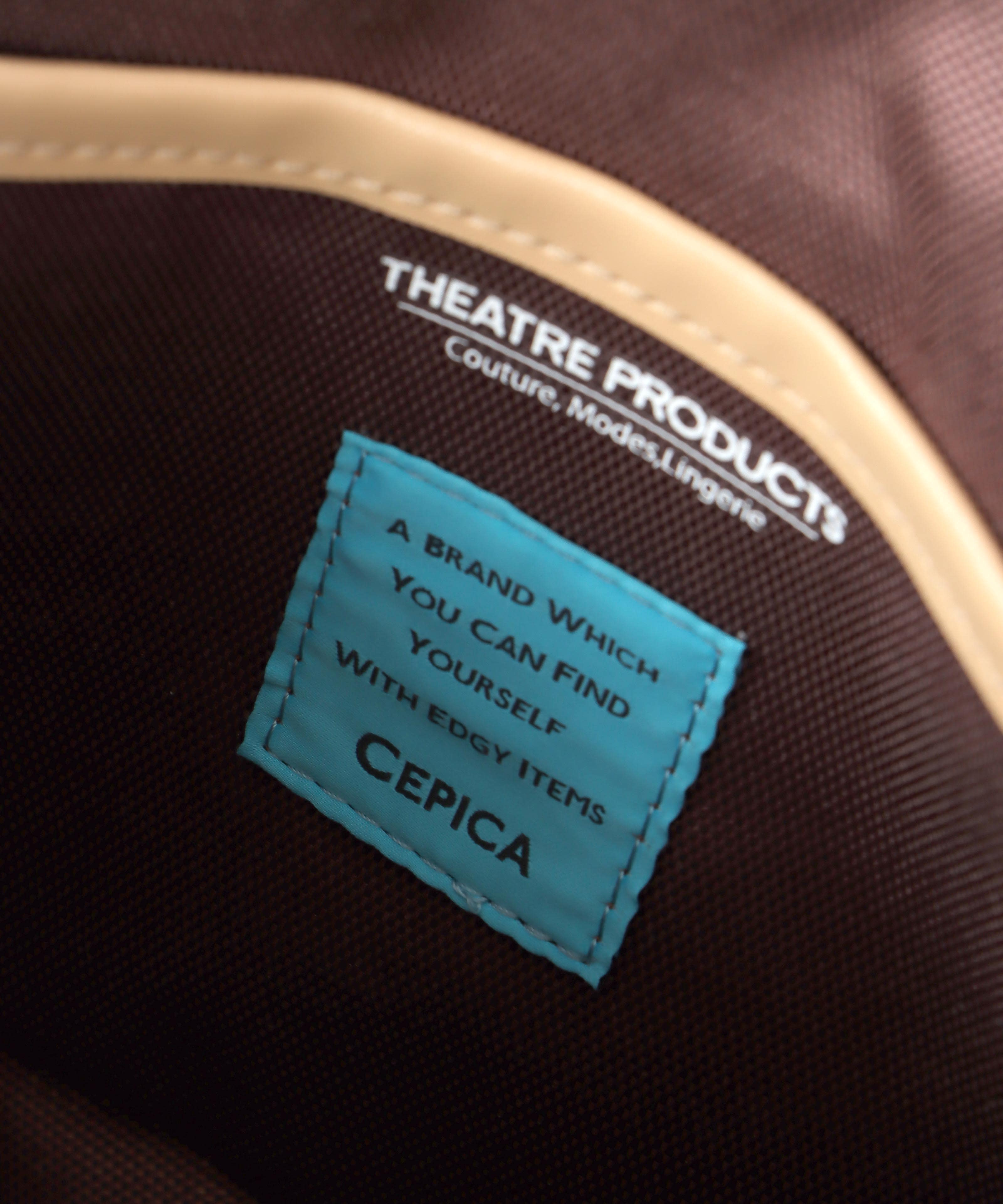 【THEATRE PRODUCTS】DIVETTEバケットショルダーバッグ（別注）