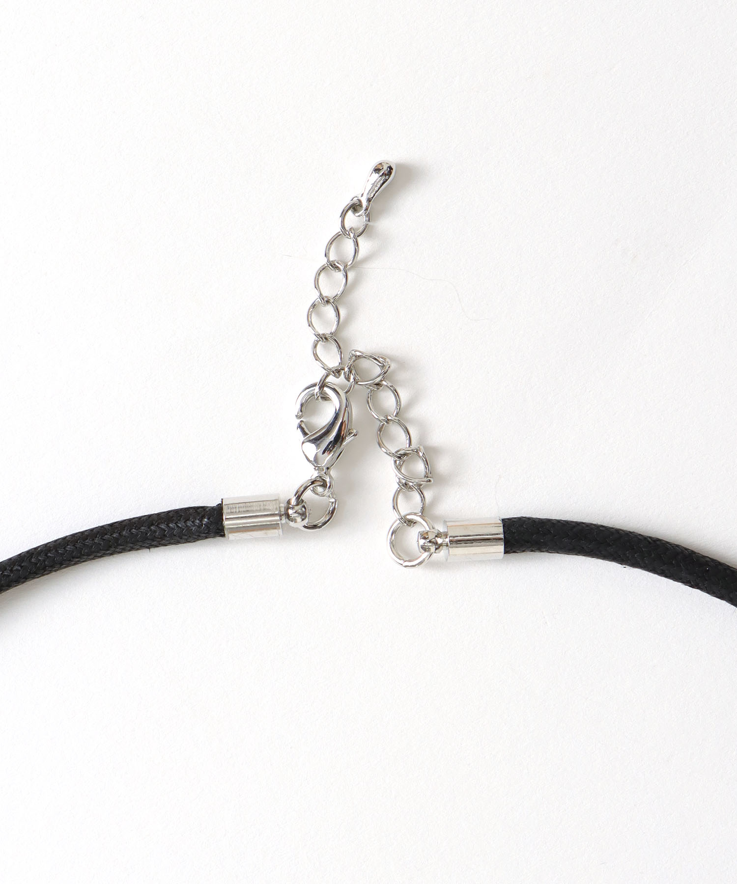 ＜新色RED入荷＞パールウェーブネックレス