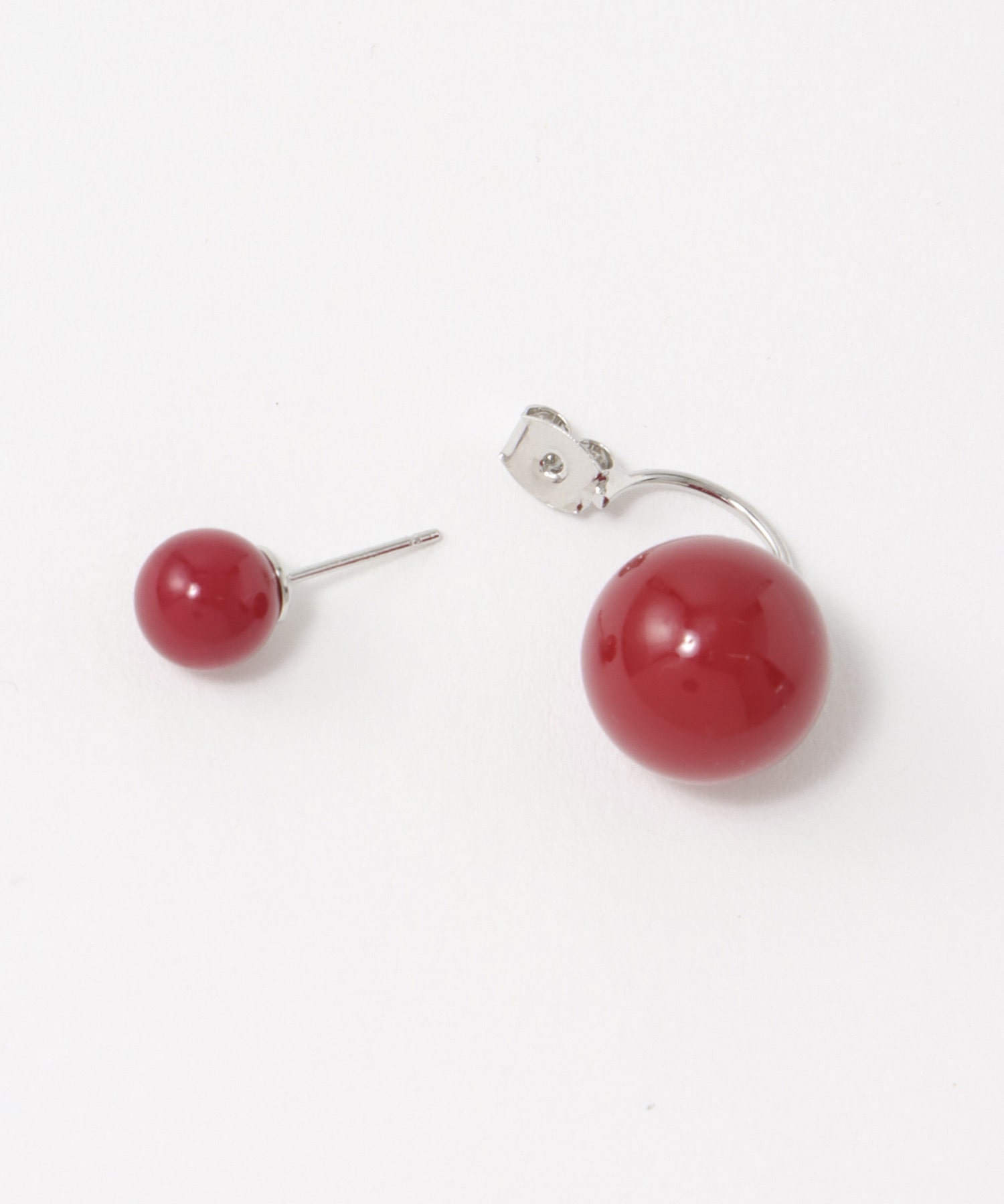 ダブルボールピアス