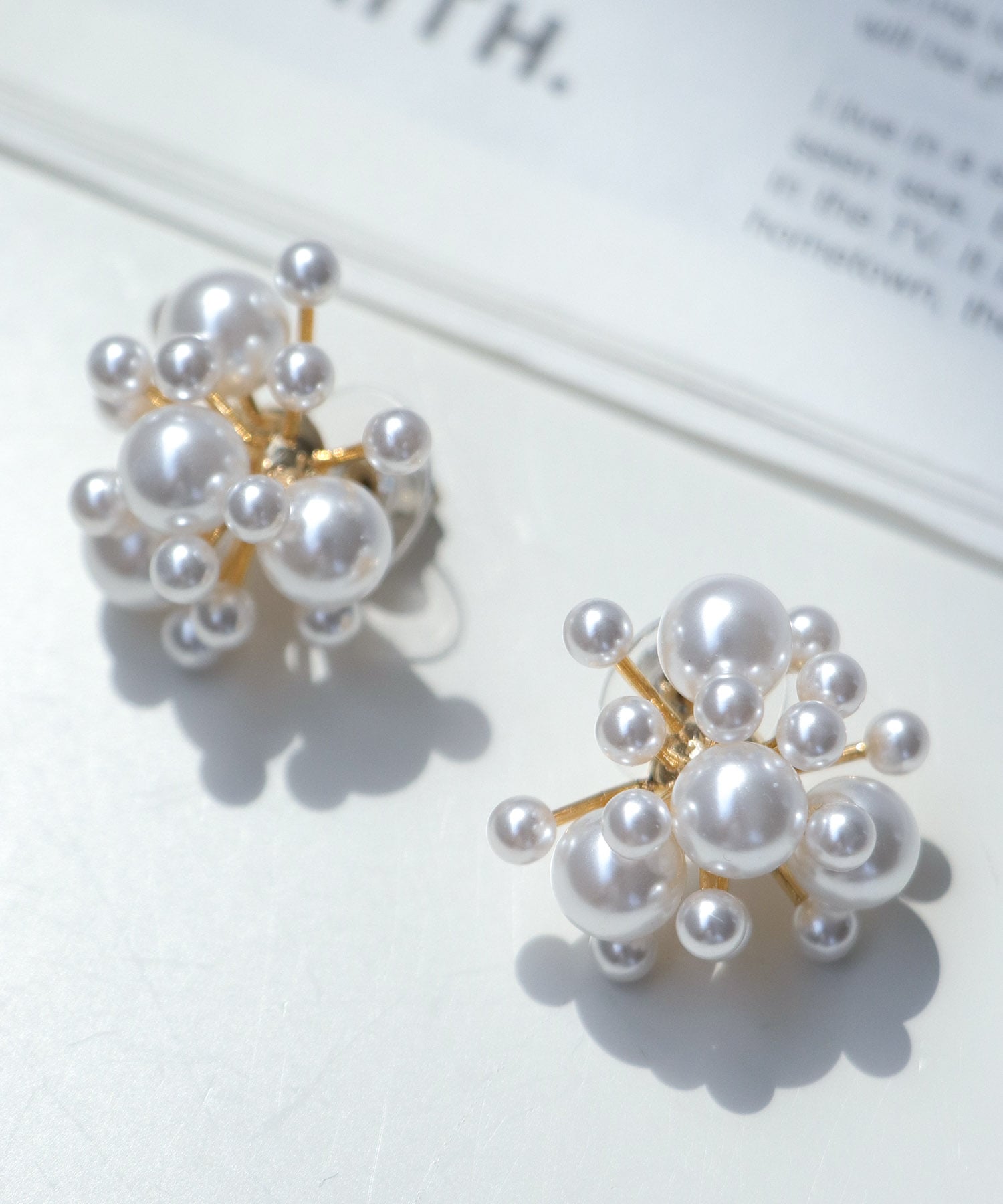 パールシャワーピアス