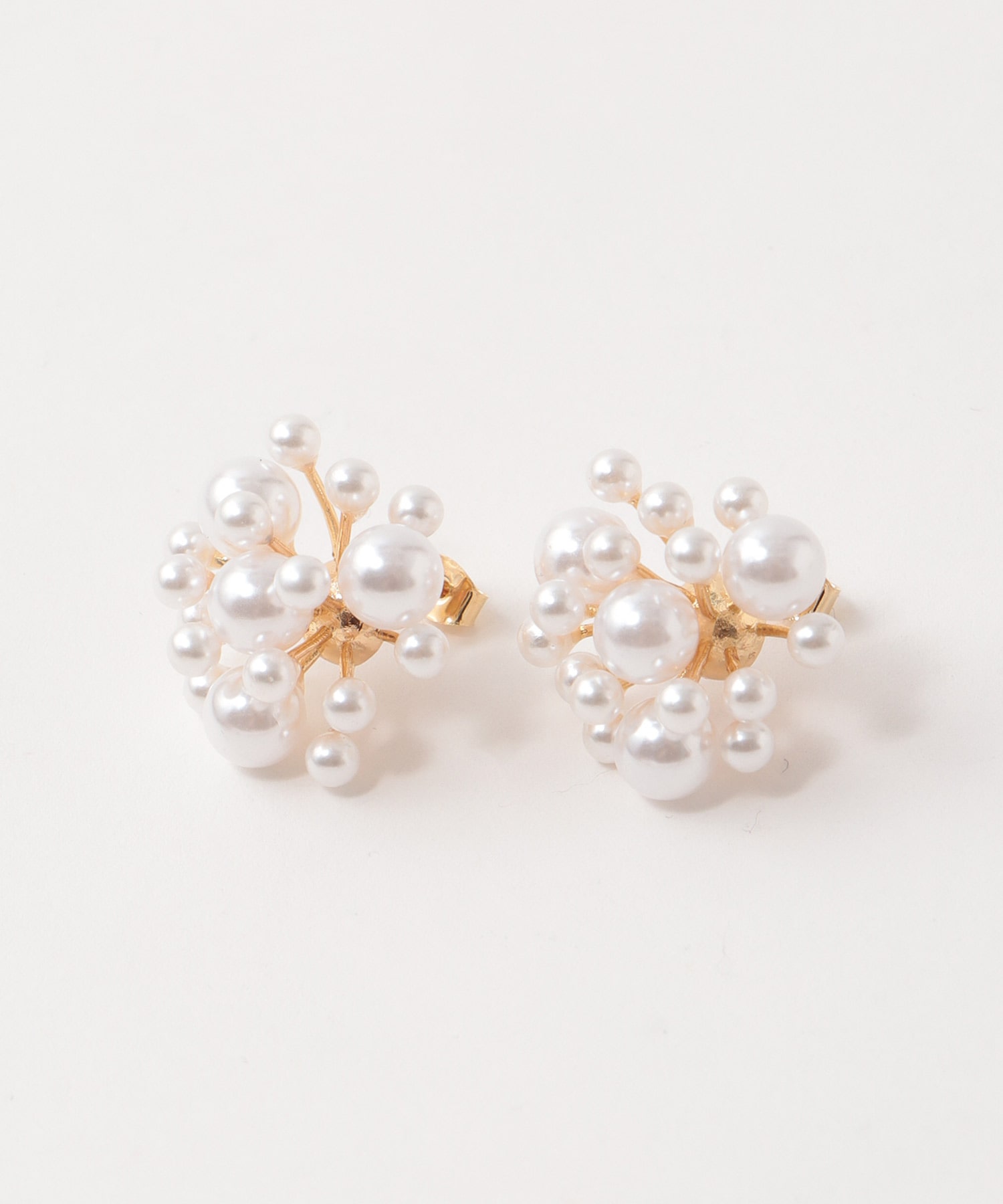 パールシャワーピアス