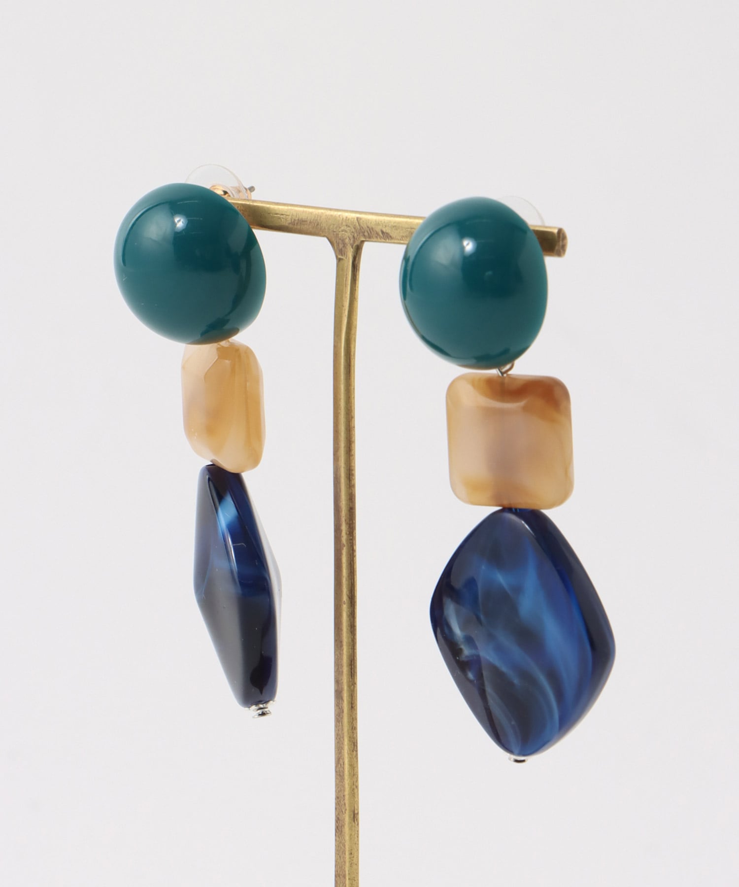 アクリルＭＩＸパーツピアス