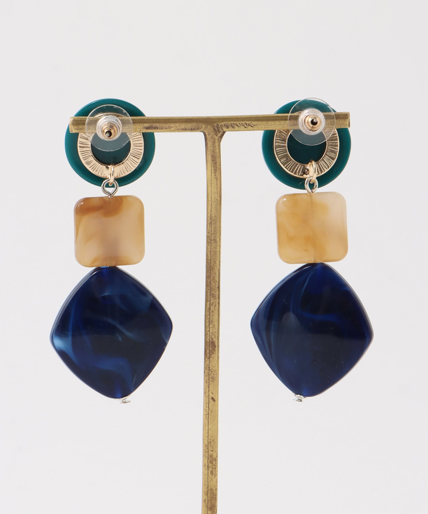 アクリルＭＩＸパーツピアス