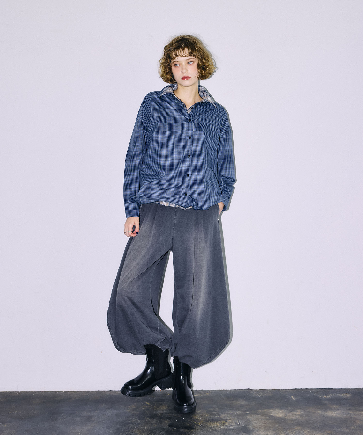 【MARECHAL TERRE】ドレープデニムパンツ