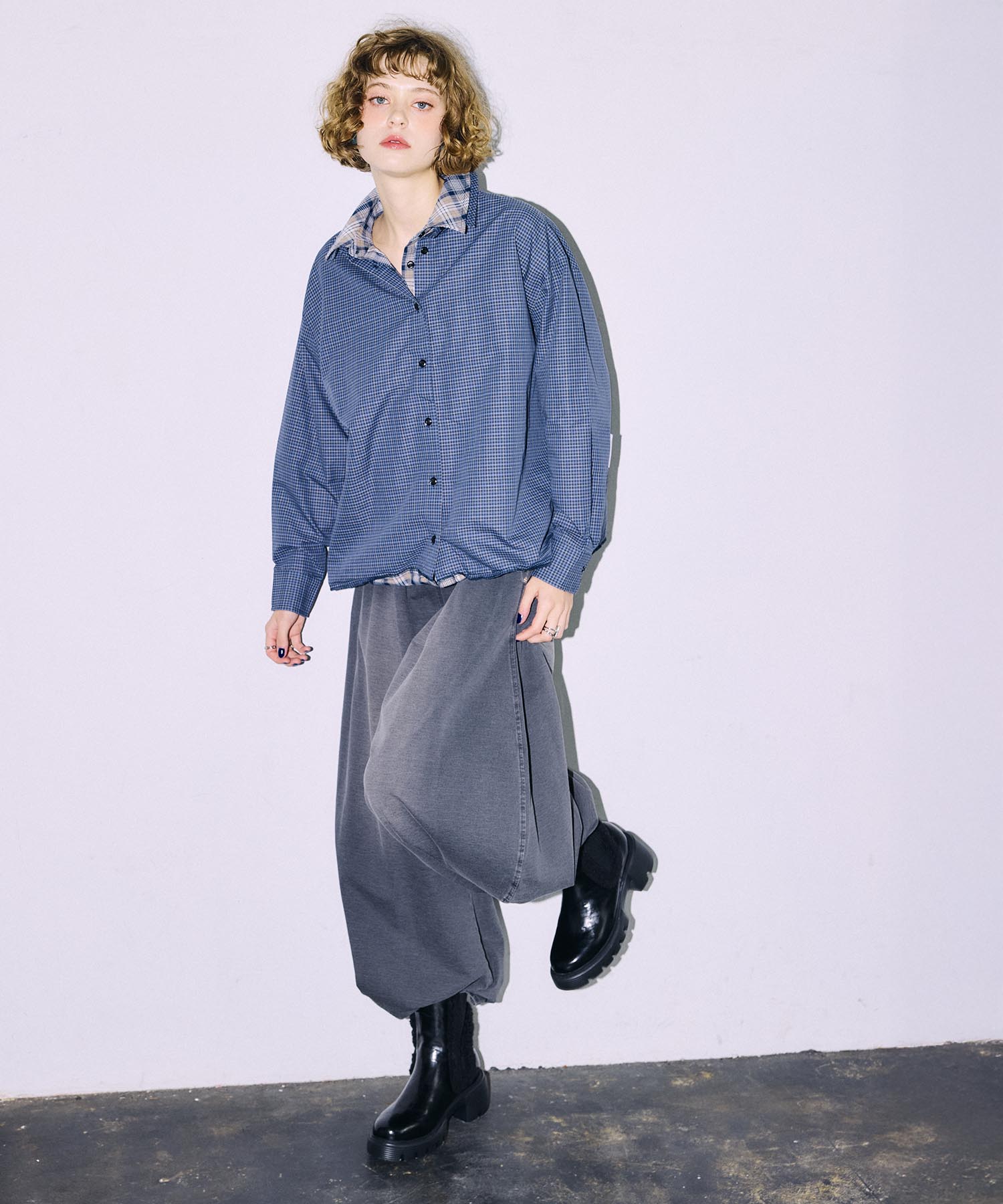 【MARECHAL TERRE】ドレープデニムパンツ