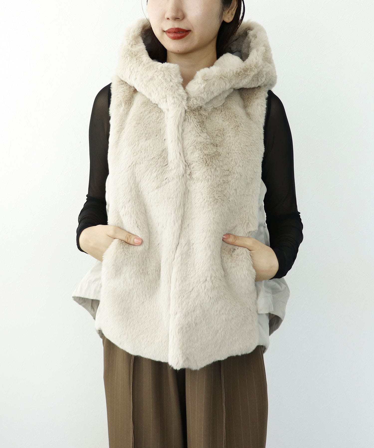 【MARECHAL TERRE】FILLING FUR VEST 2026
