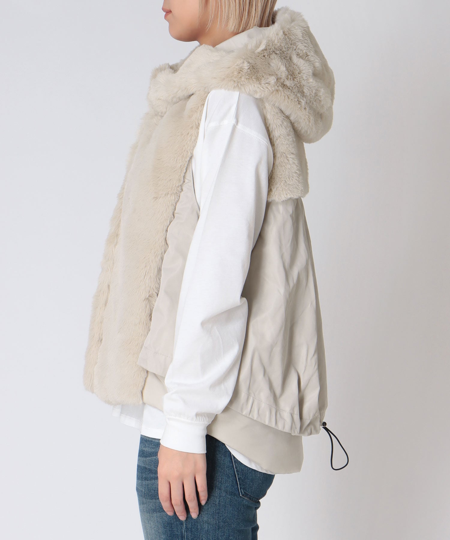 【MARECHAL TERRE】FILLING FUR VEST 2026