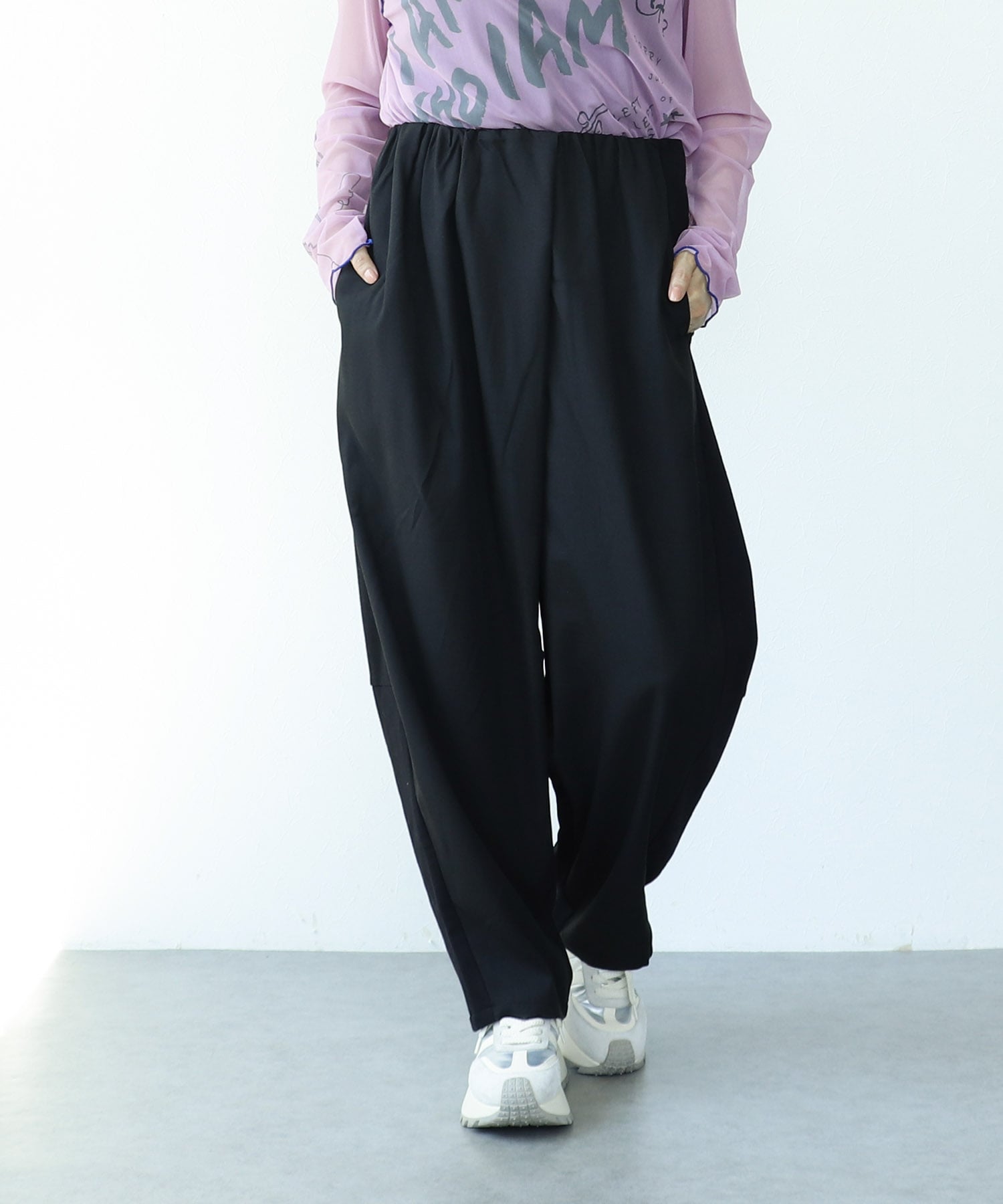 【MARECHAL TERRE】バックコンビネーションタックパンツ