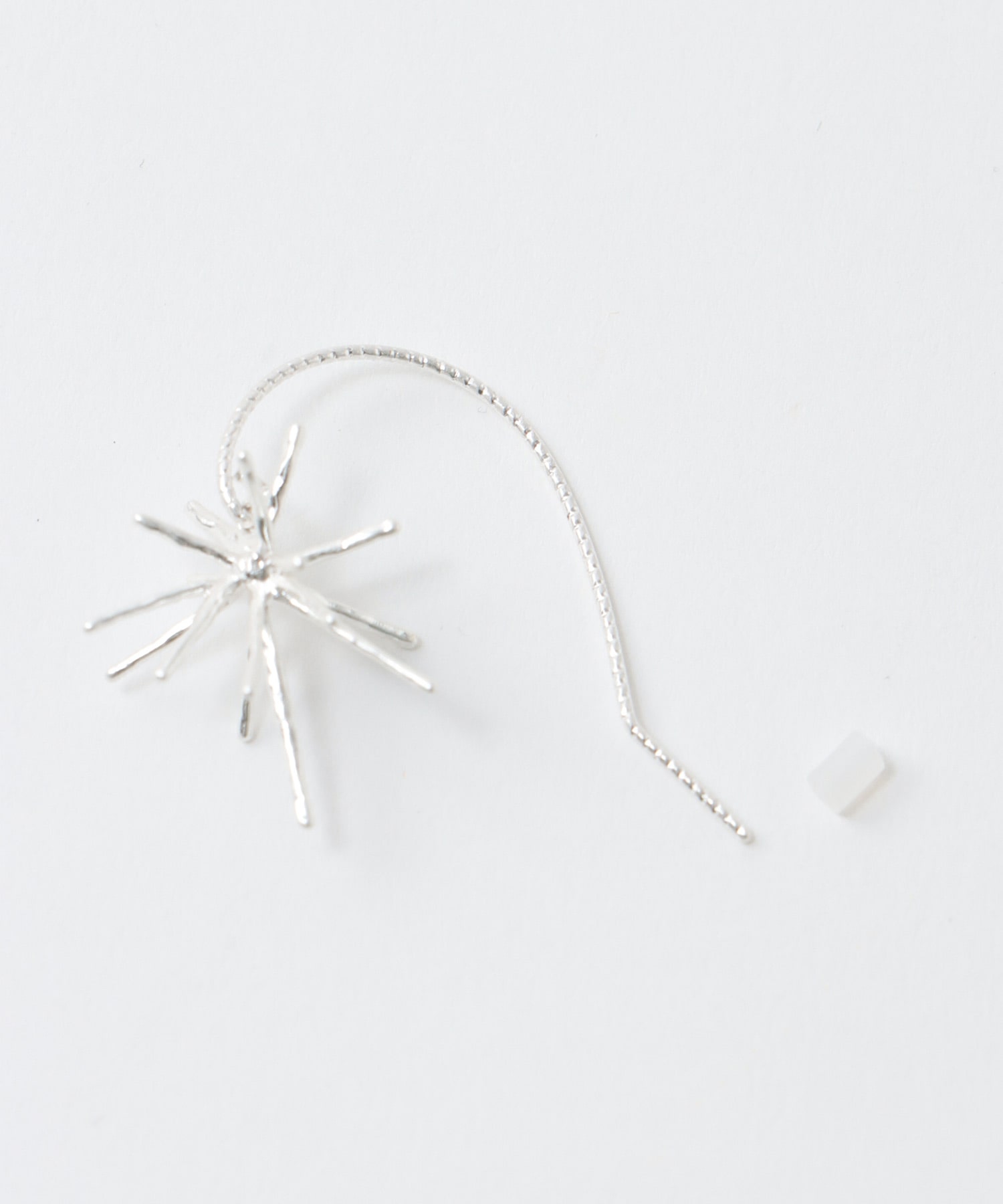 【LIMITED NUMBER】ブライトスターフックピアス