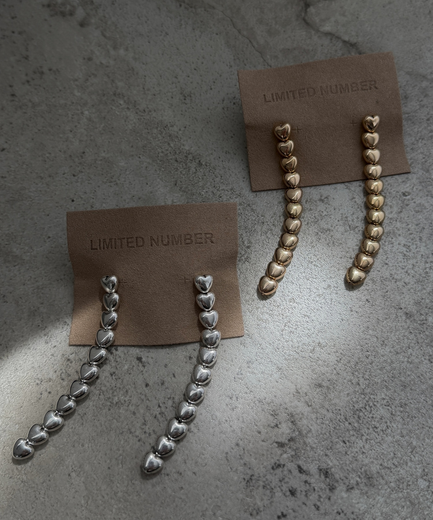 【LIMITED NUMBER】ロングハートピアス