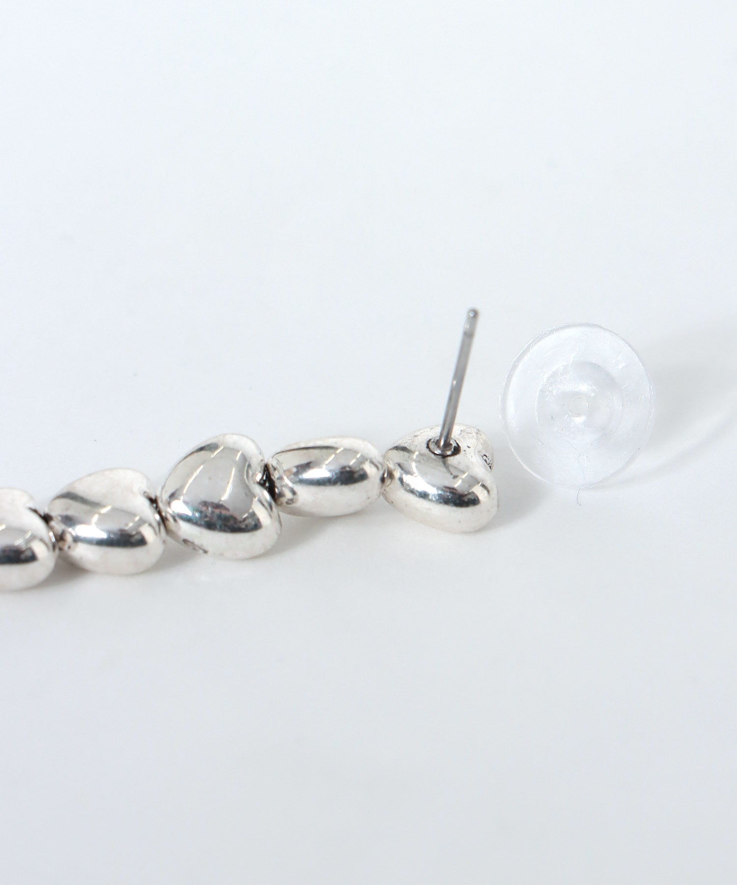 【LIMITED NUMBER】ロングハートピアス