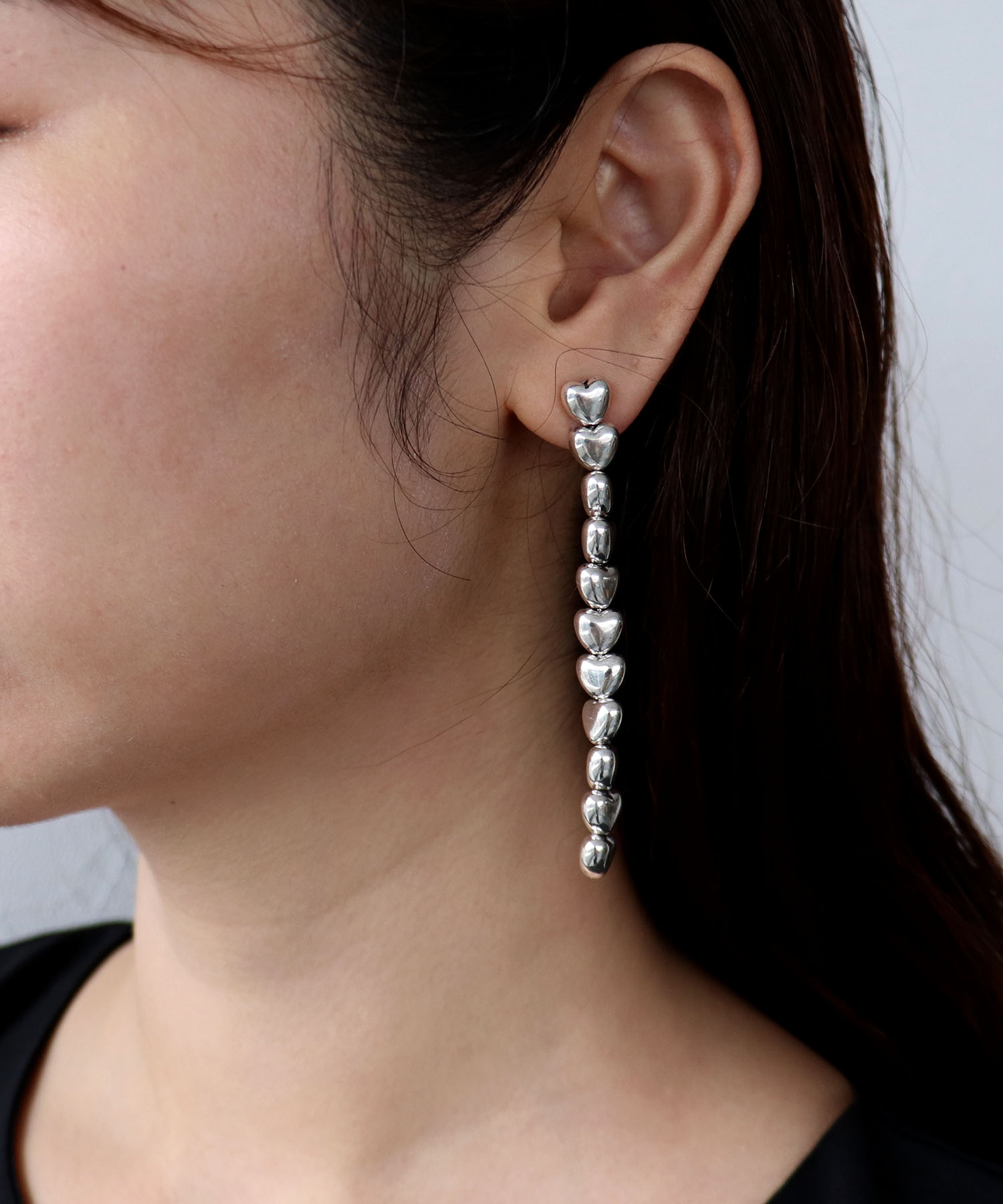 【LIMITED NUMBER】ロングハートピアス