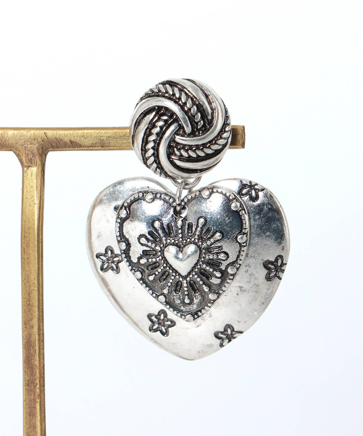 【LIMITED NUMBER】2WAYハートコンチョピアス