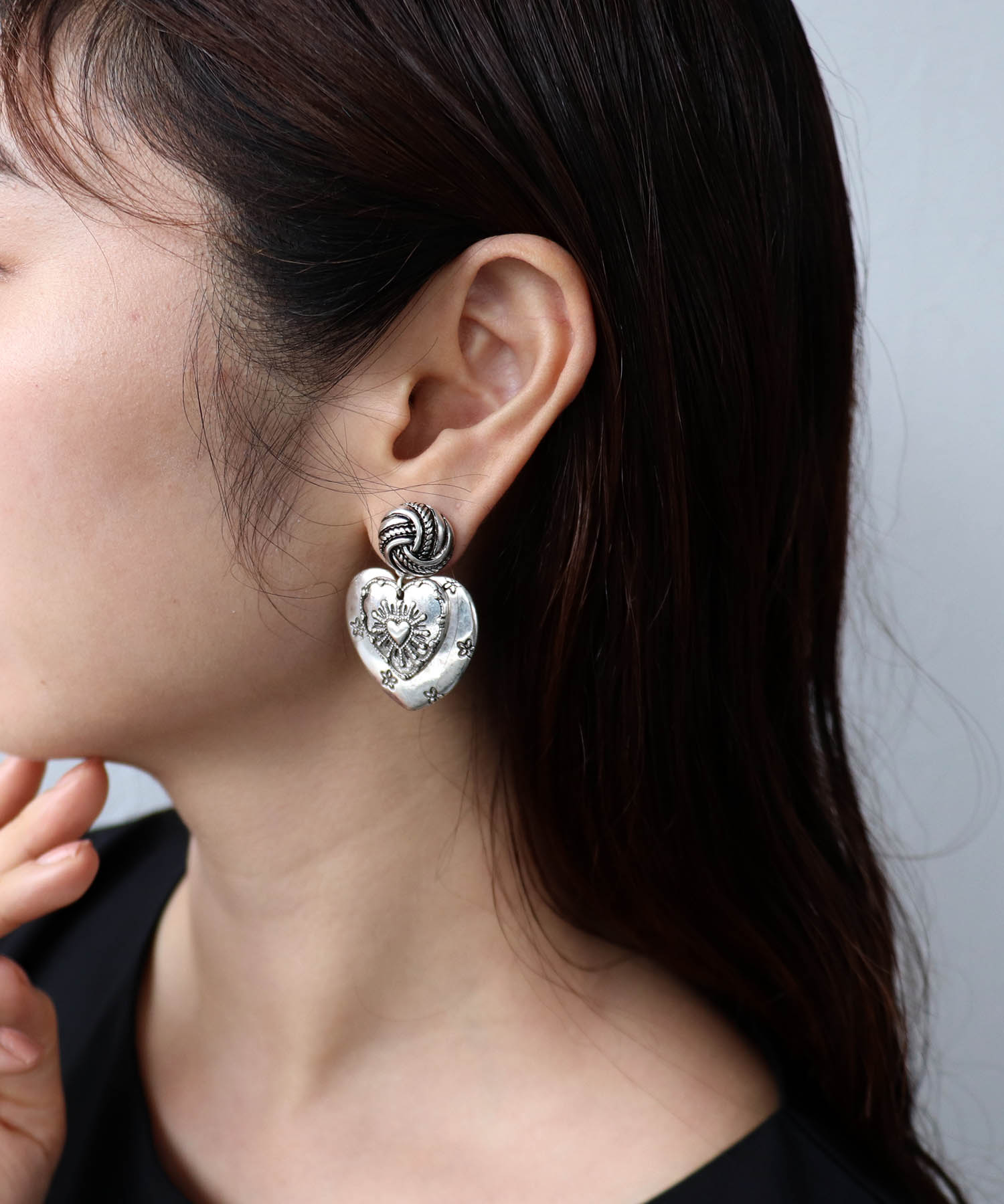 【LIMITED NUMBER】2WAYハートコンチョピアス